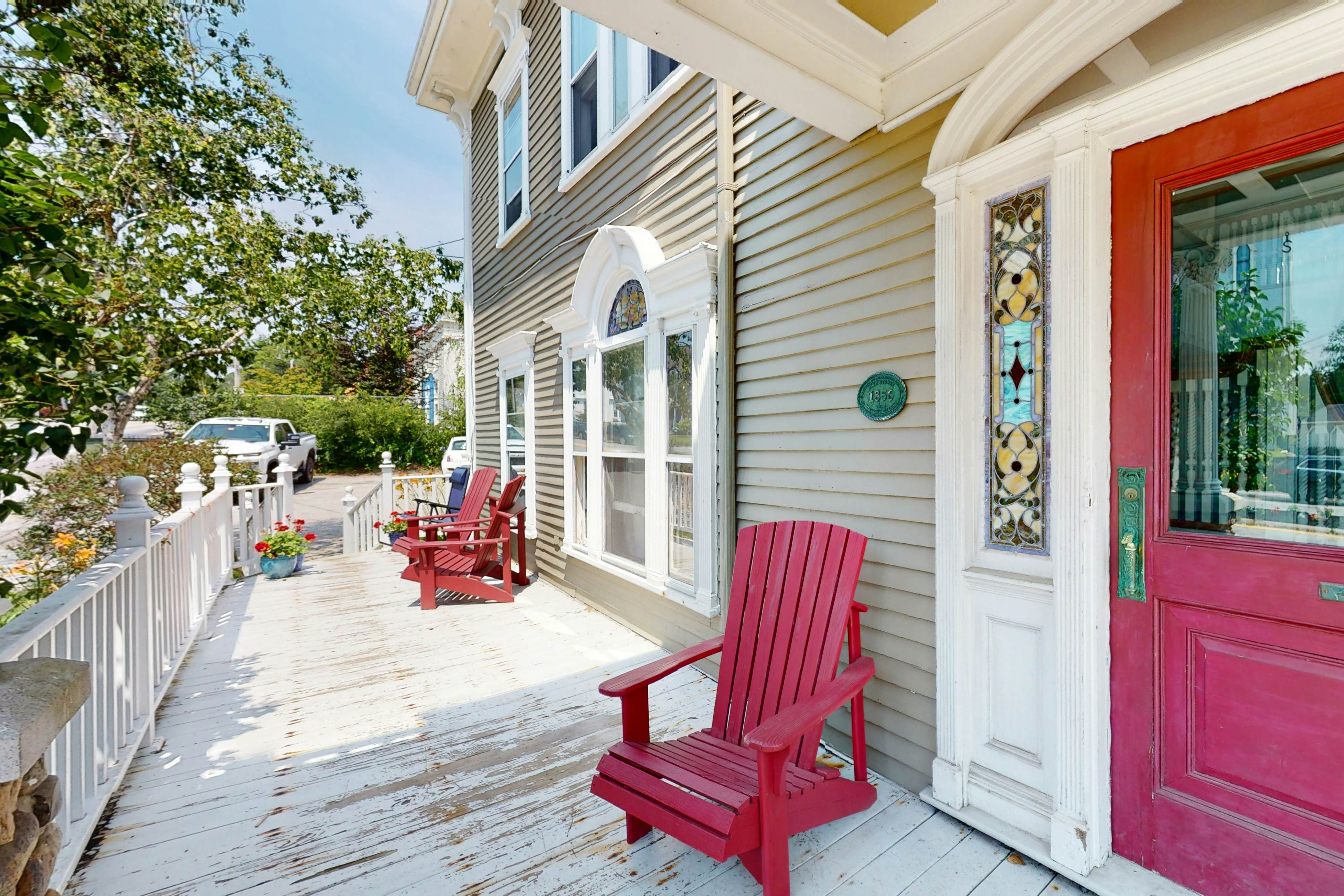 The Bean House Upstairs and Downstairs Unit