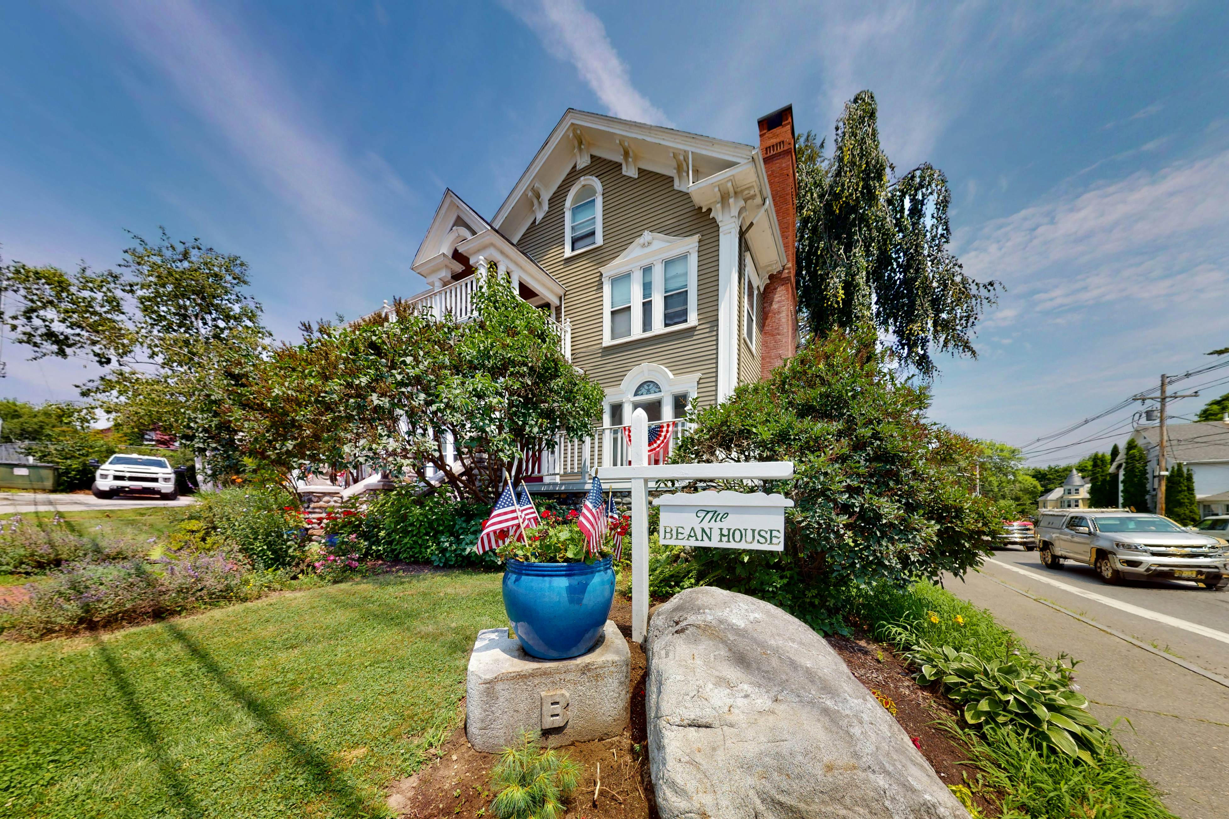 The Bean House Upstairs and Downstairs Unit