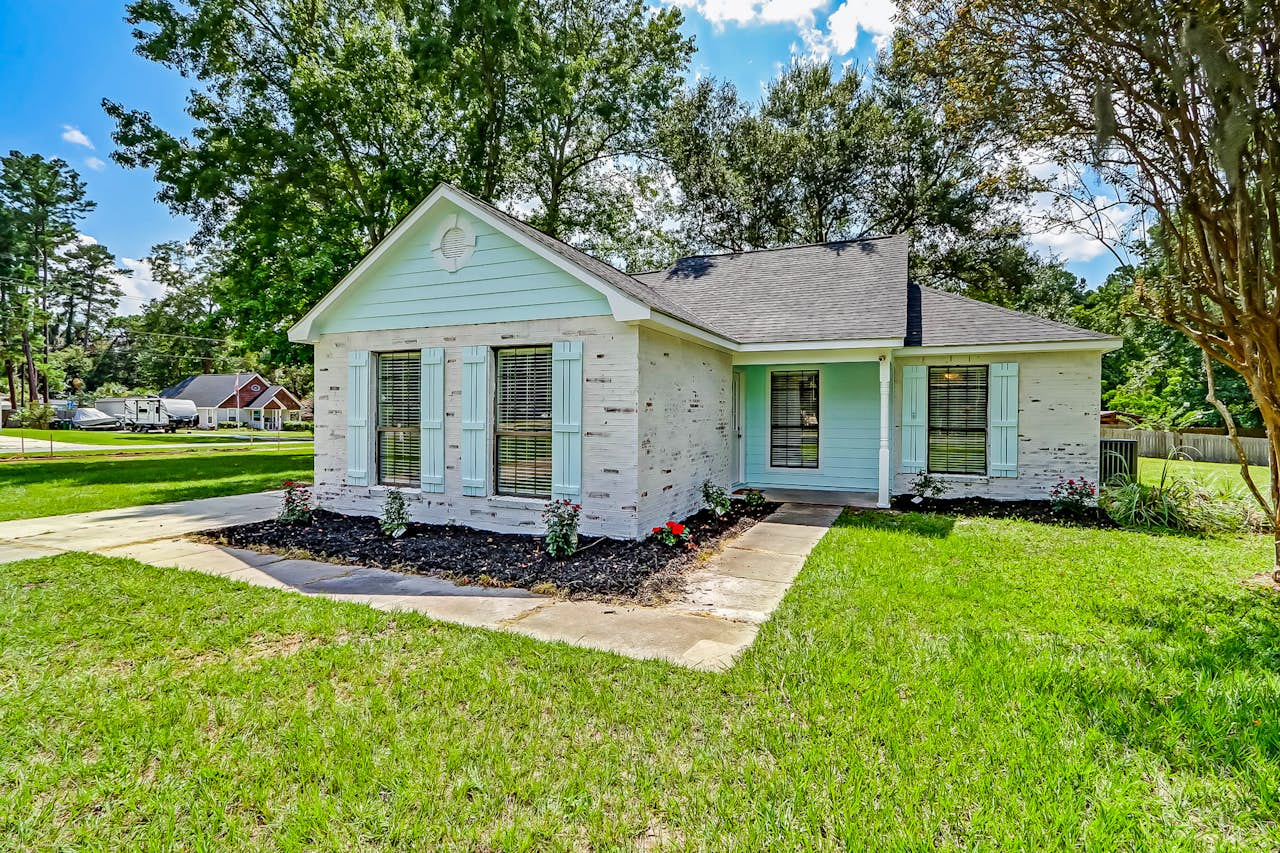 Coastal Cottage 3 BD St. Marys, GA Vacation Rental Vacasa