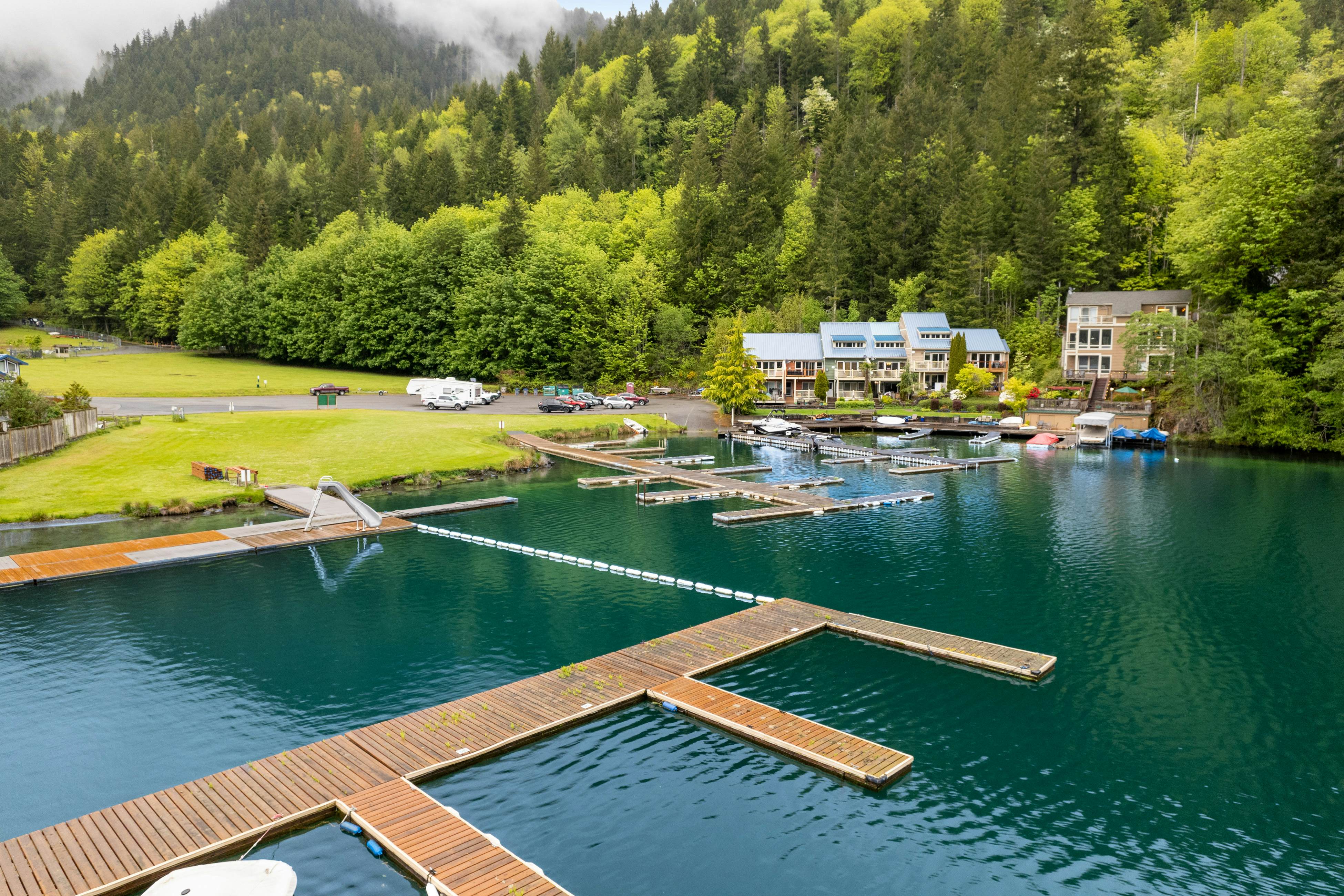 Lake Sutherland Retreat