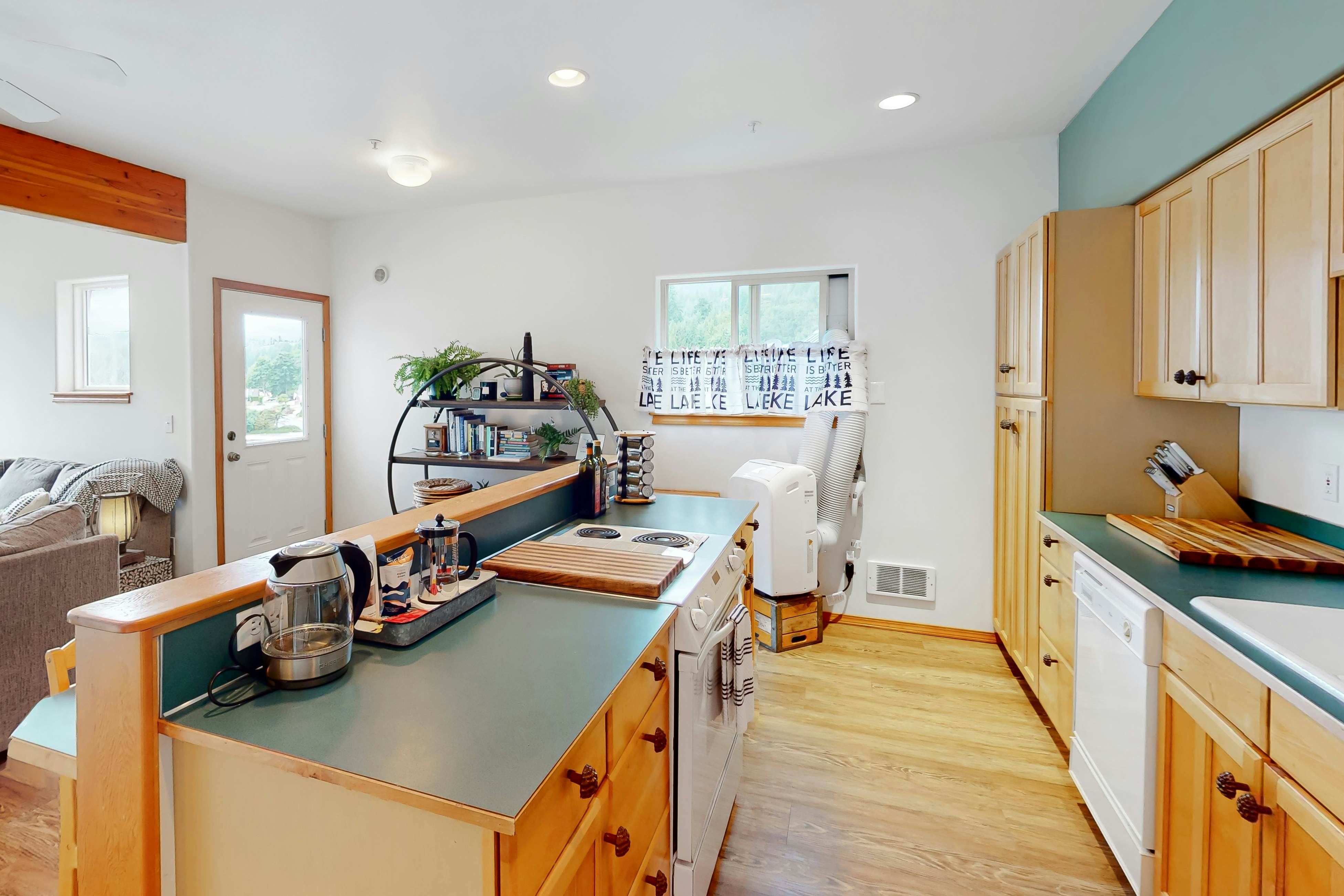 Lake Sutherland Retreat