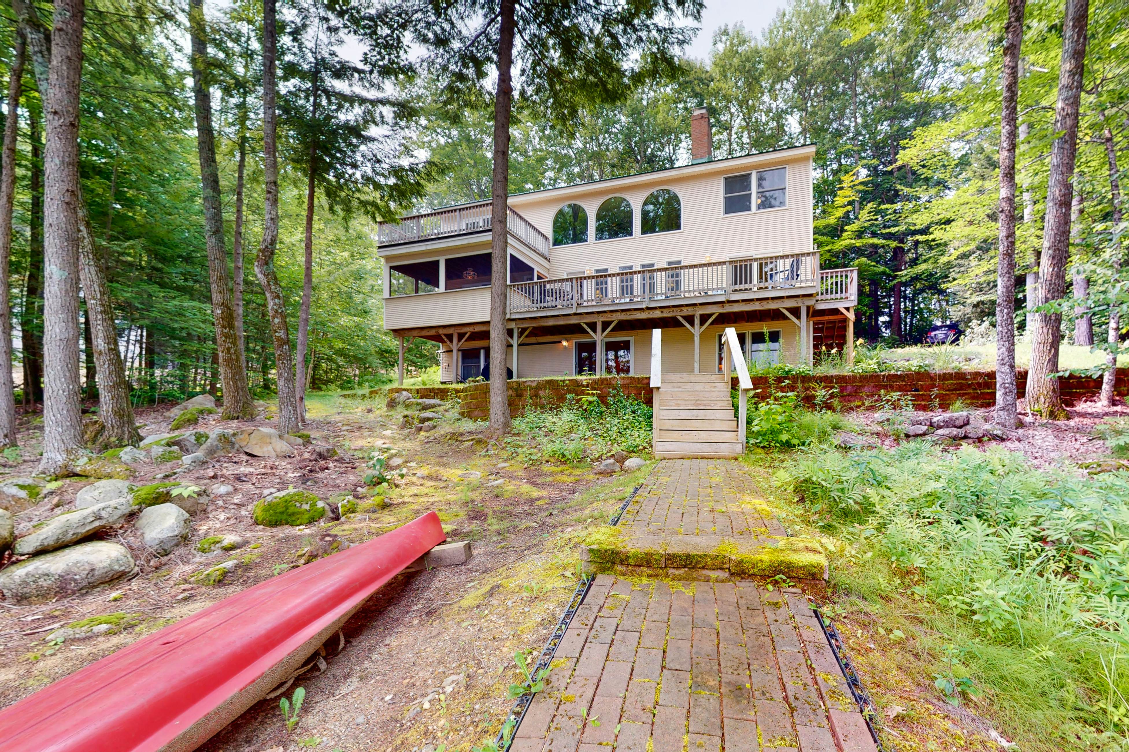 Loon Retreat 4 BD Gilmanton, NH Vacation Rental Vacasa