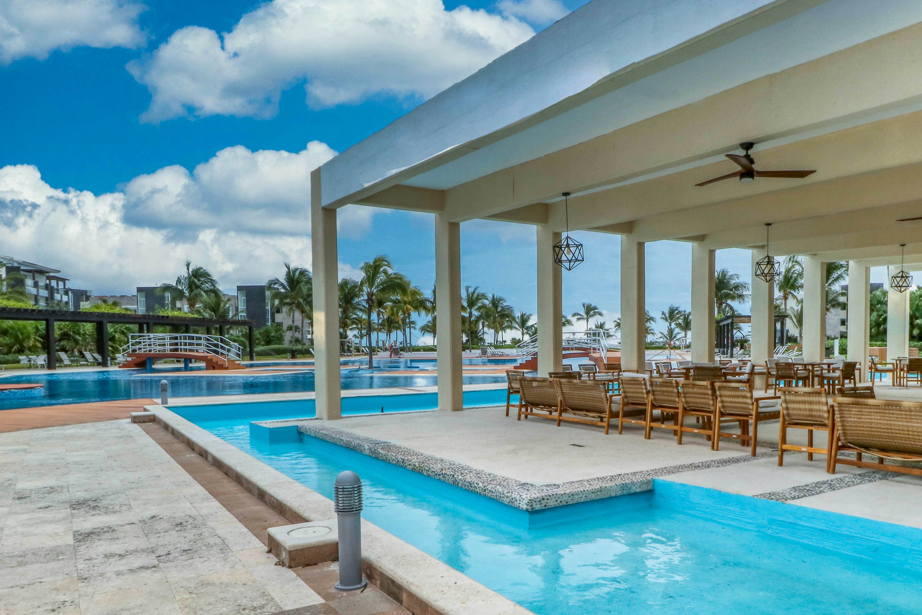 Luxury Palms at Mareazul 436 Norte