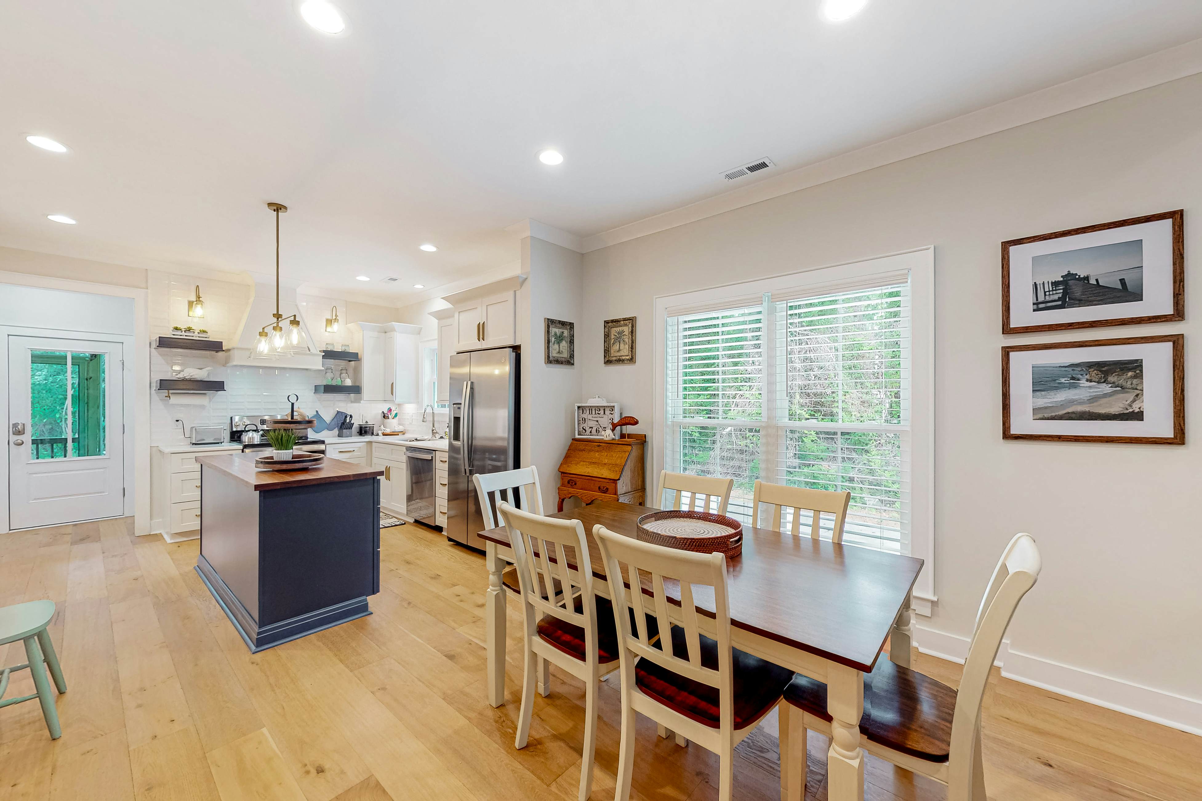 Horatio's Hideaway 3 BD Manteo, NC Vacation Rental Vacasa