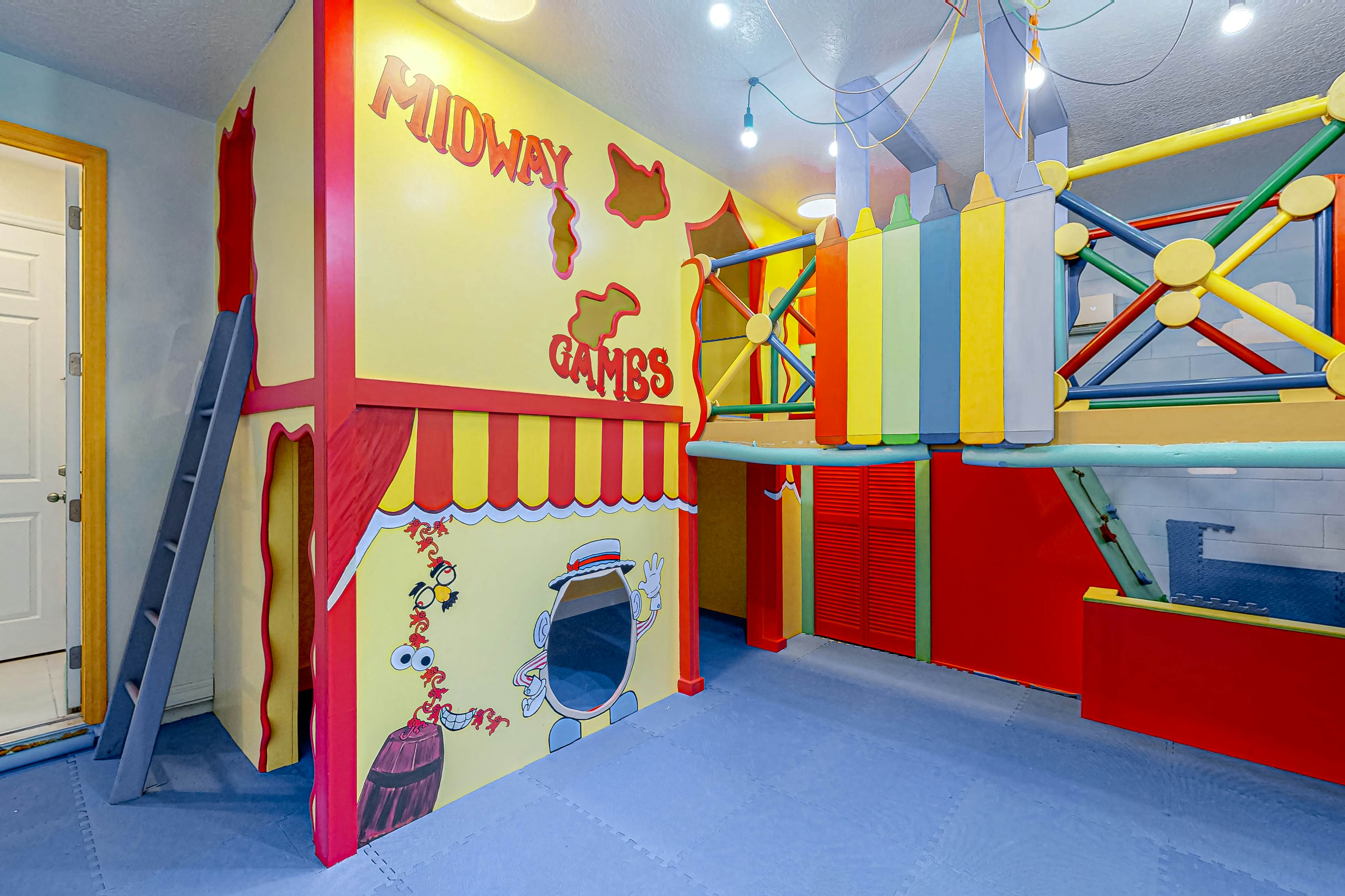 Solara Joy - Solara Resort