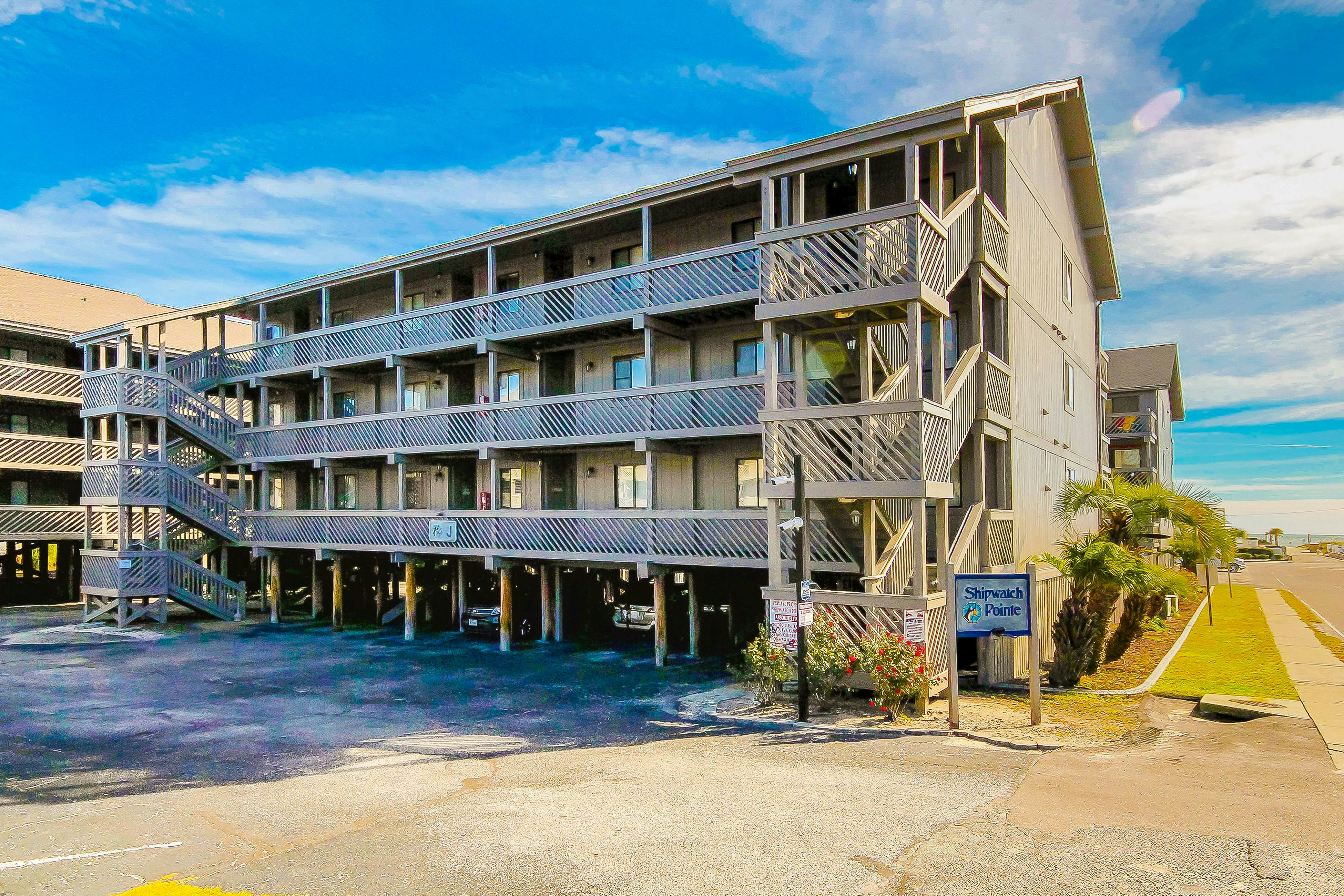 Shipwatch Pointe II L-302