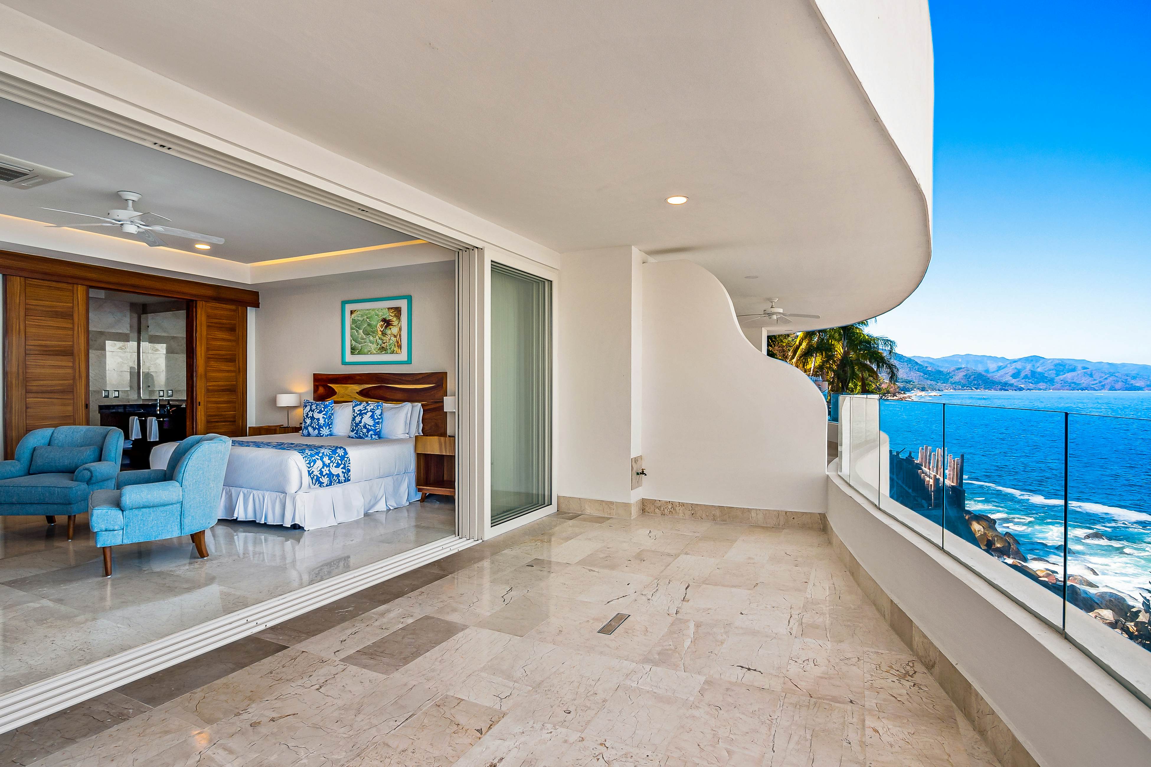 Blue Horizon 303 at Residences