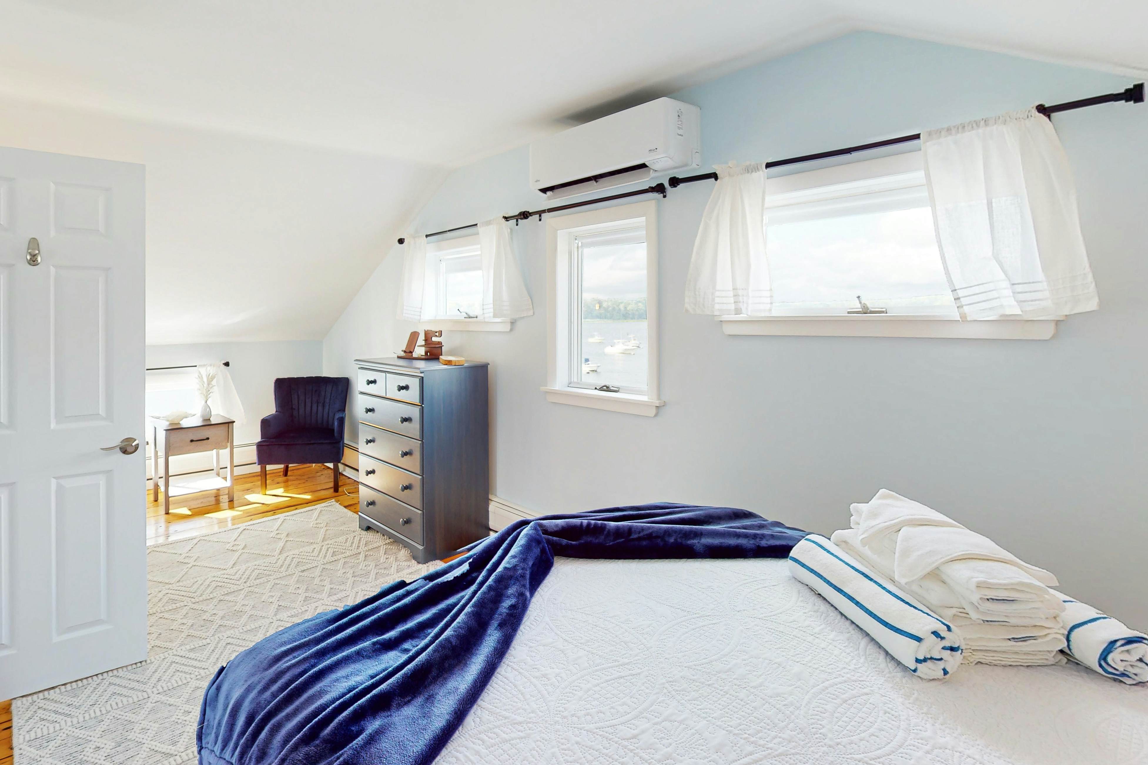 Town Cove Oyster House 3 BD Eastham, MA Vacation Rental Vacasa