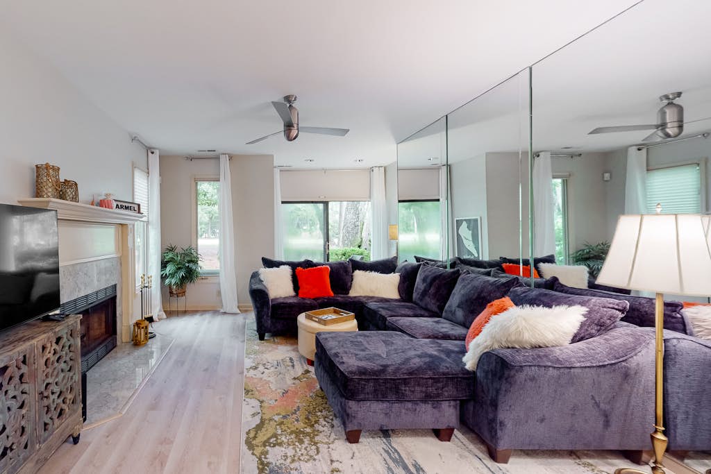 Inviting villa with on-site golf, tennis and pool plus 2 patios, games — Hilton Head, SC — vacation rental
