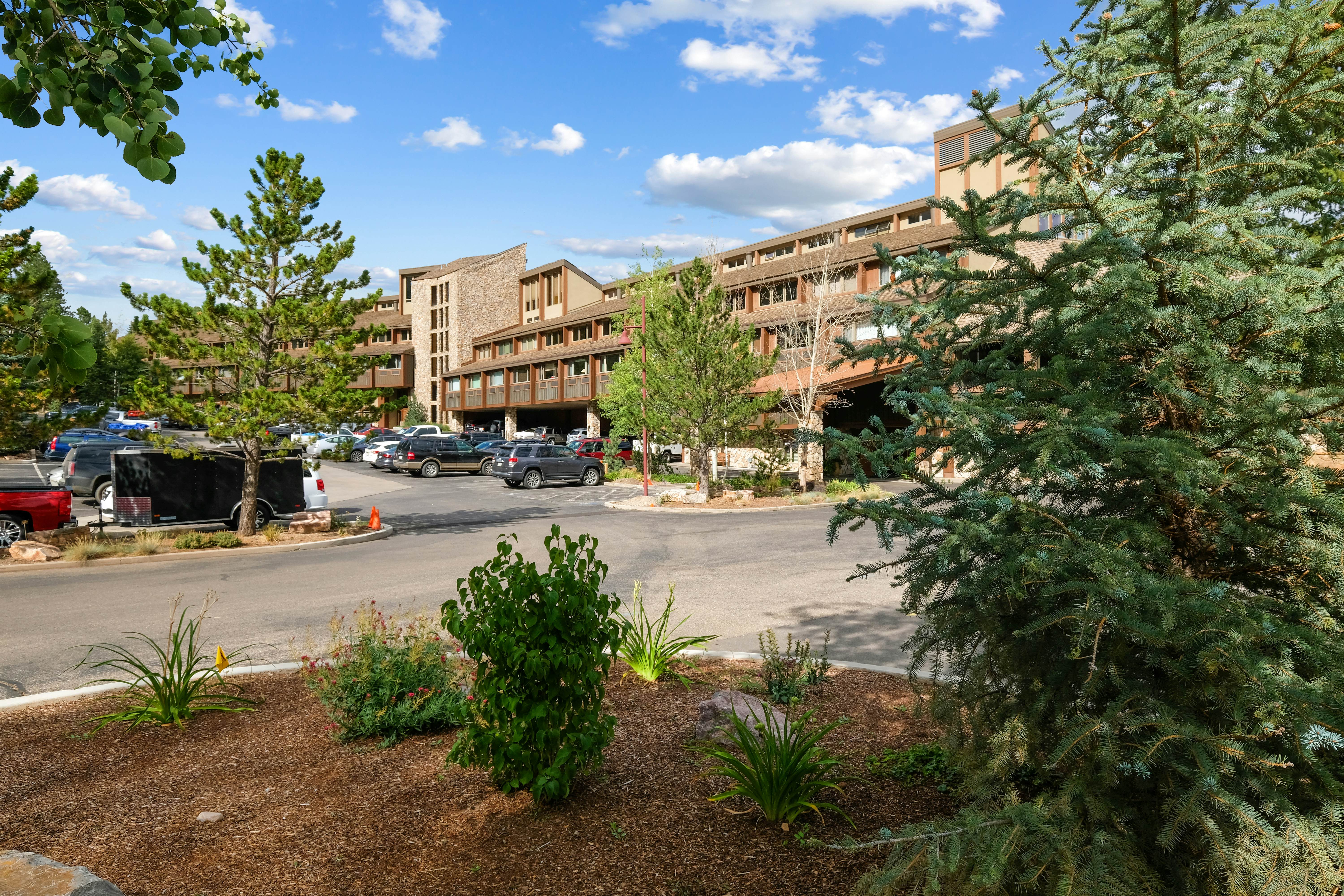 The Lodge at Tamarron #425