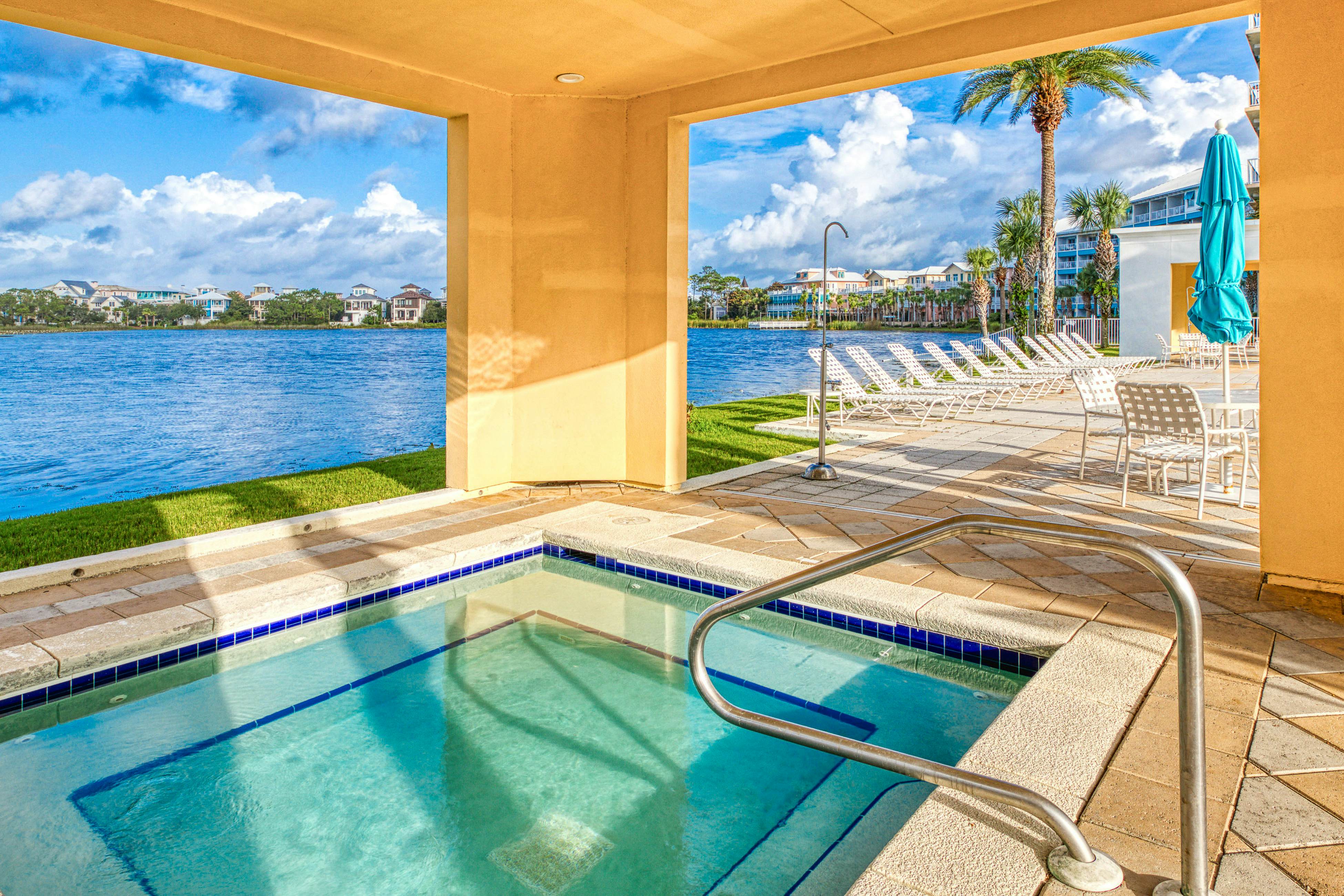 Carillon Beach Inn 202