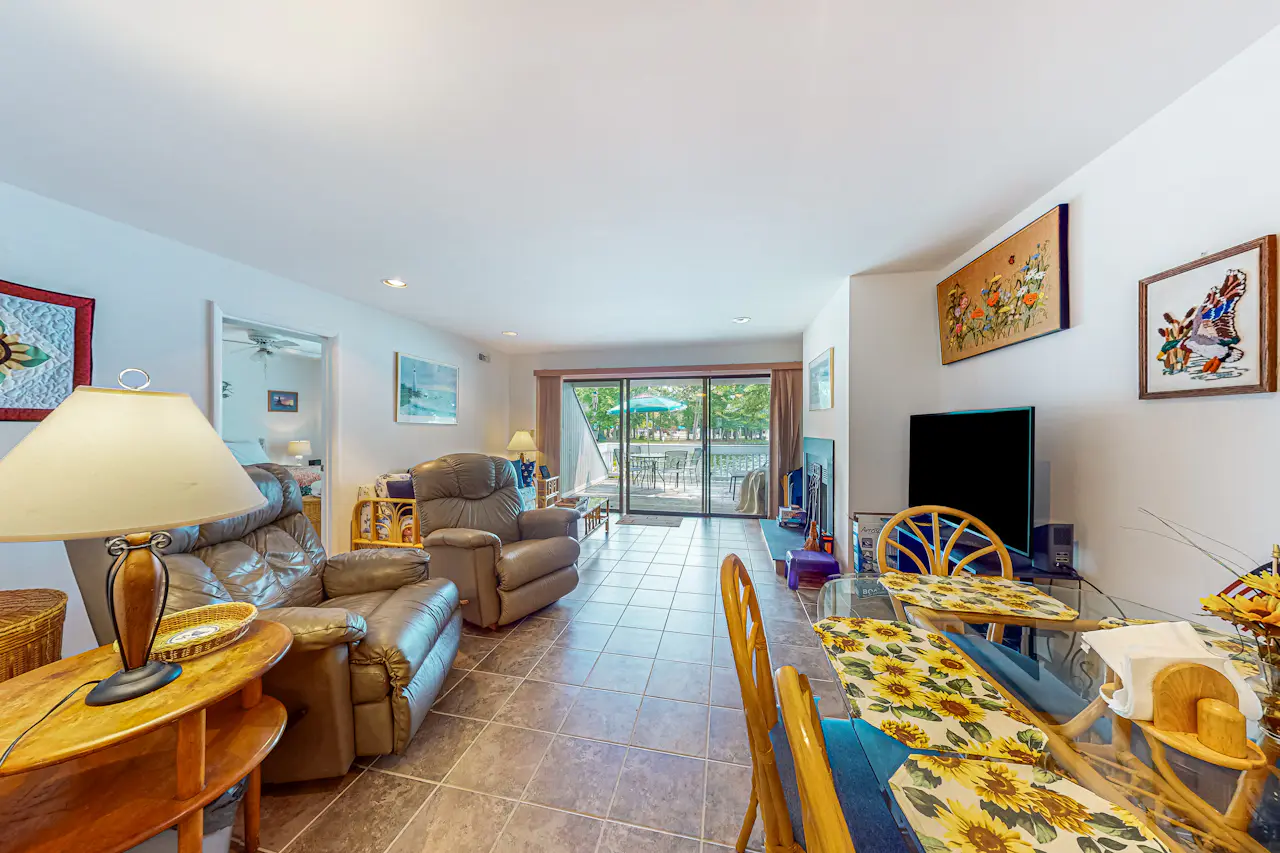 Sea Colony 33577 West Lake View, Unit 1006B 2 BD Bethany Beach