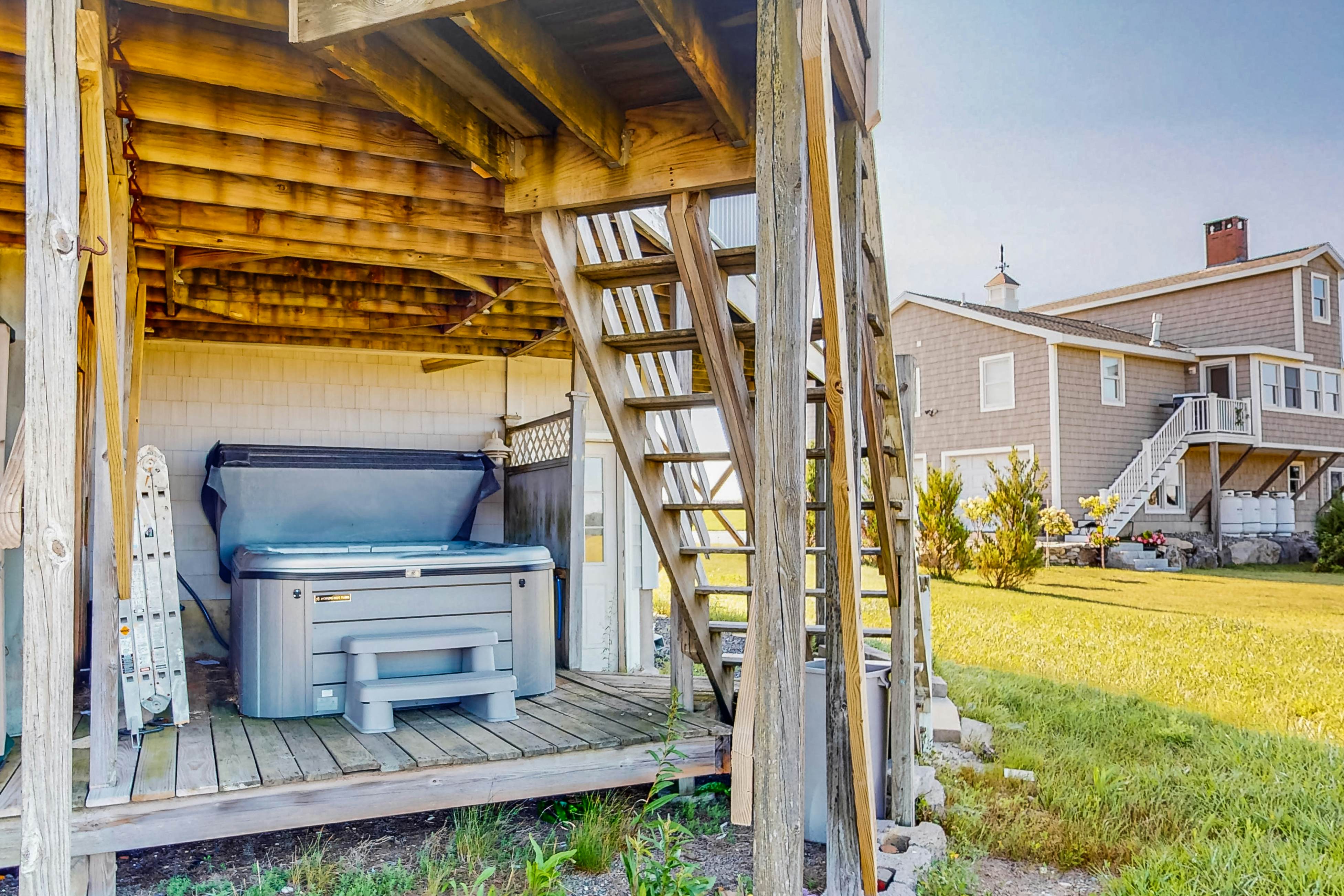 Luxury Rye Beach Escape 4 BD Rye, NH Vacation Rental Vacasa