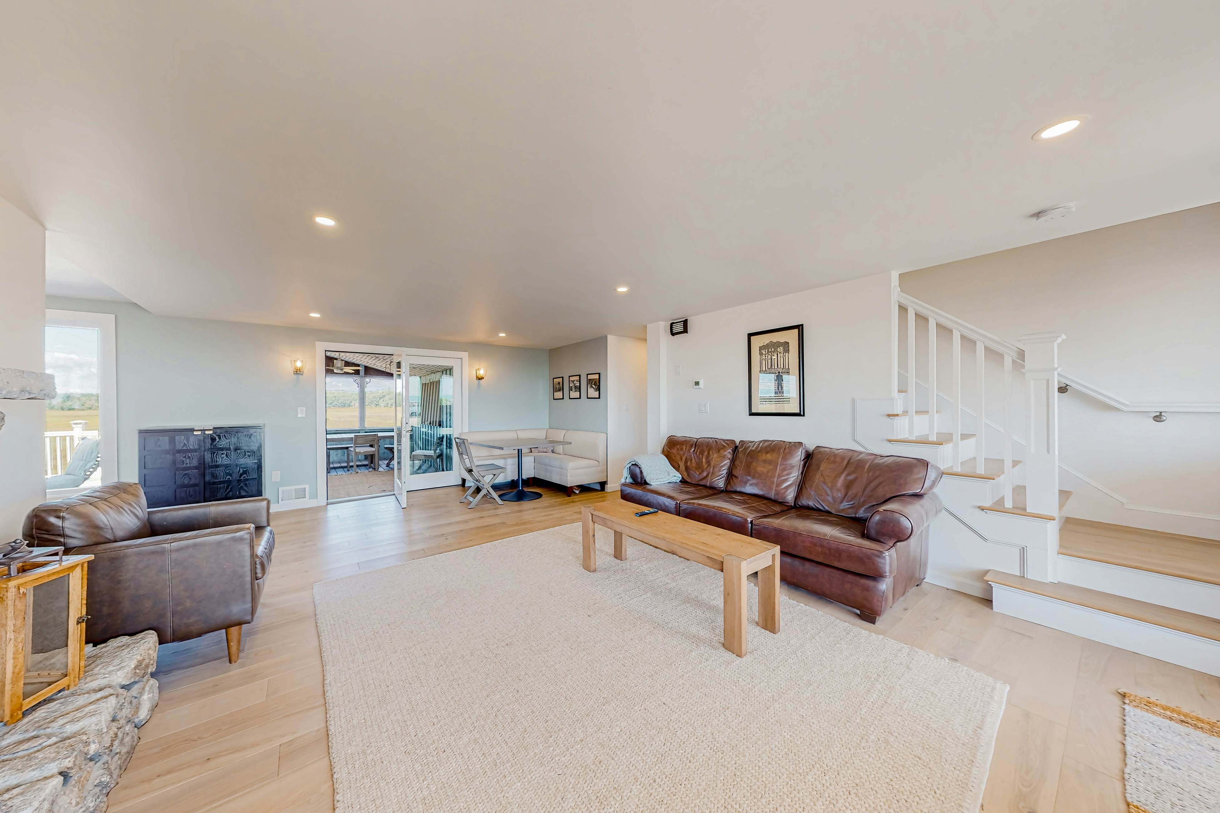 Luxury Rye Beach Escape 4 BD Rye, NH Vacation Rental Vacasa