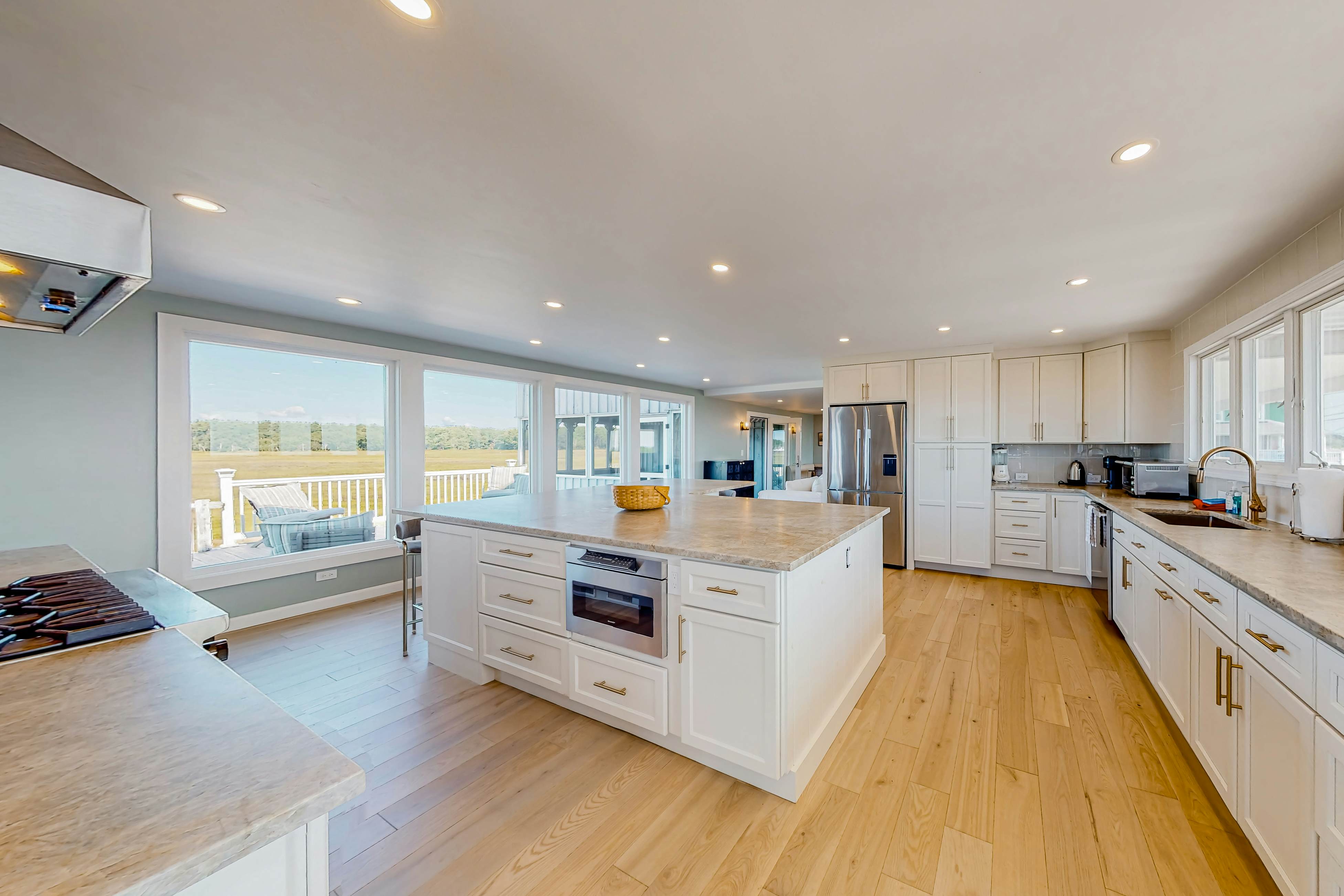 Luxury Rye Beach Escape 4 BD Rye, NH Vacation Rental Vacasa