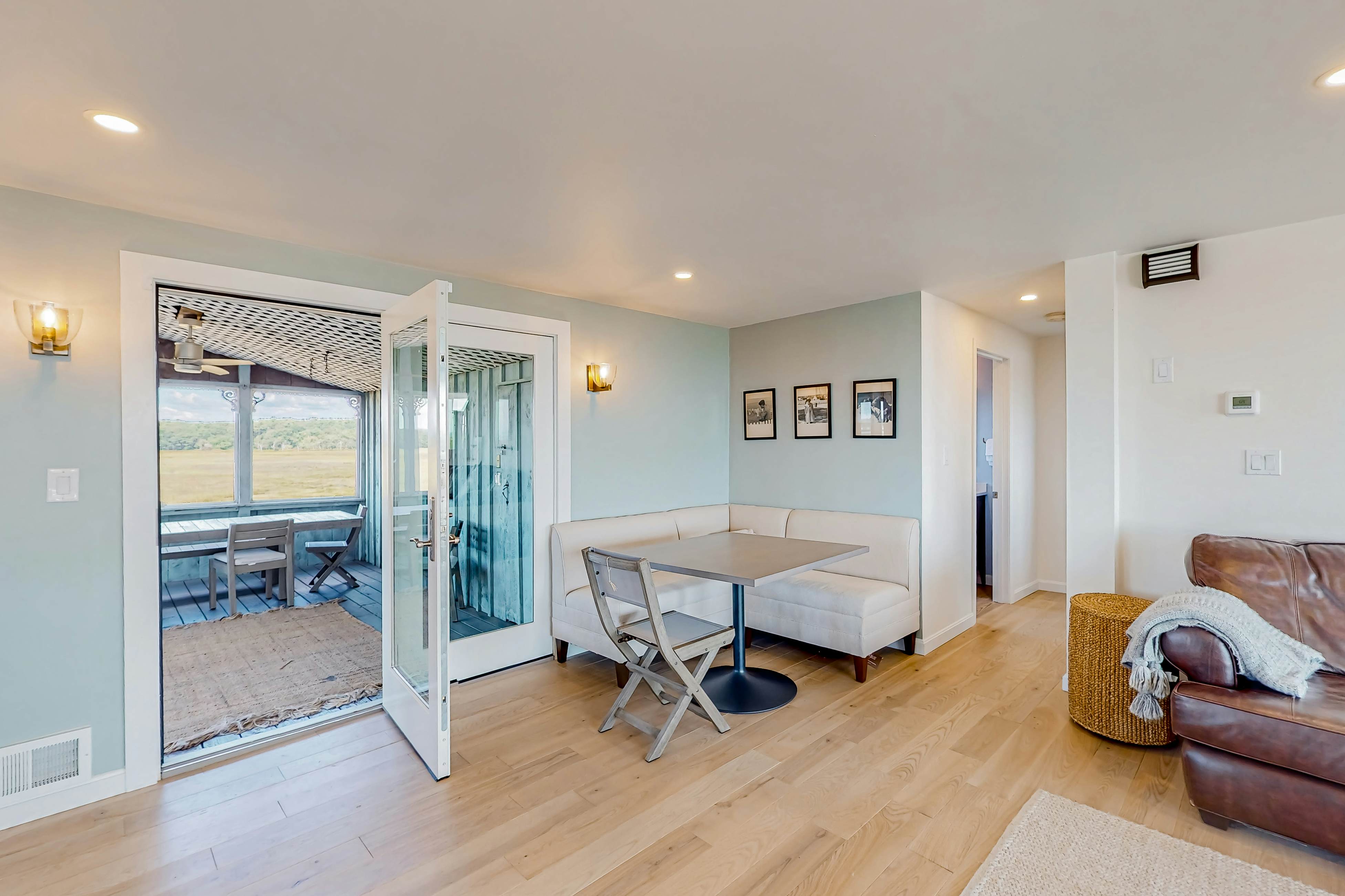 Luxury Rye Beach Escape 4 BD Rye, NH Vacation Rental Vacasa