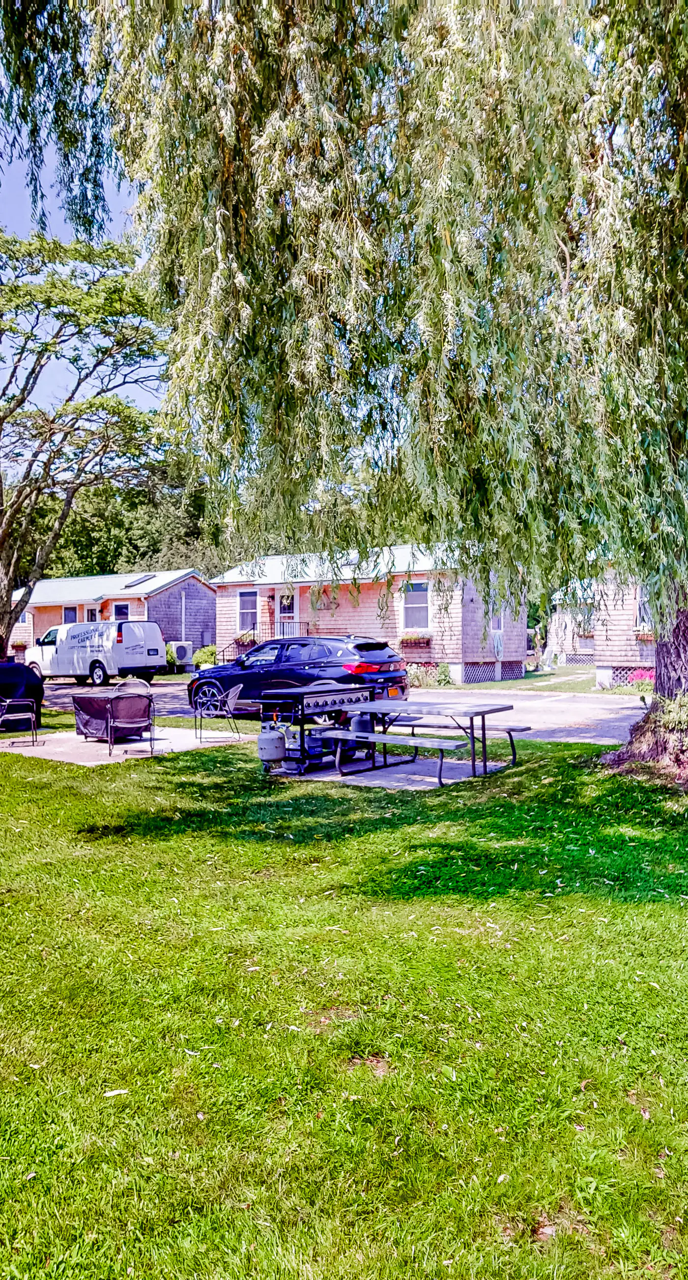 Shore breeze Inn - Tri-Plex