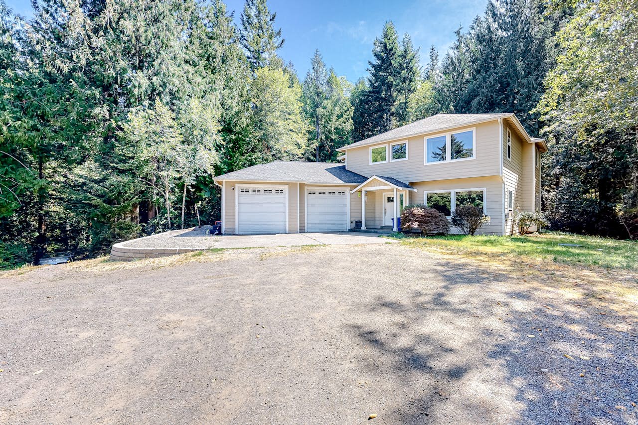 Green Mountain Retreat 3 BD Bremerton, WA Vacation Rental Vacasa