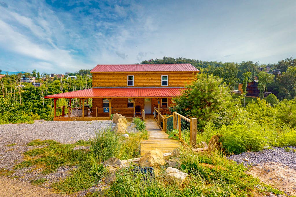 Private Hot Tub | Mountain Views | Game Room | 3 Pools | Family-Friendly Smoky Mountain Cabin — Gatlinburg, TN — vacation rental