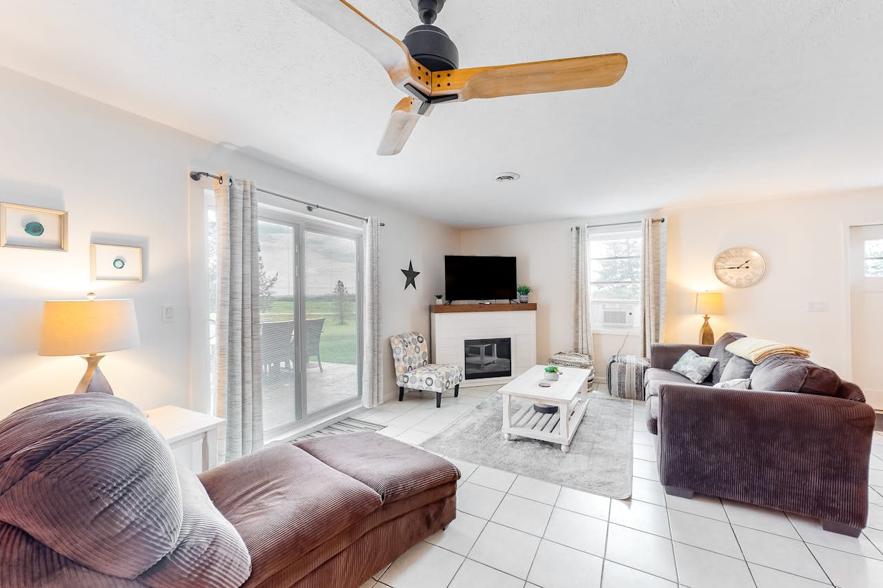 Italy Hill Estate 2 BD Branchport, NY Vacation Rental Vacasa