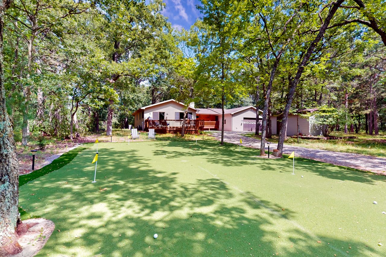 The Ironwood Club 4 BD Nekoosa, WI Vacation Rental Vacasa