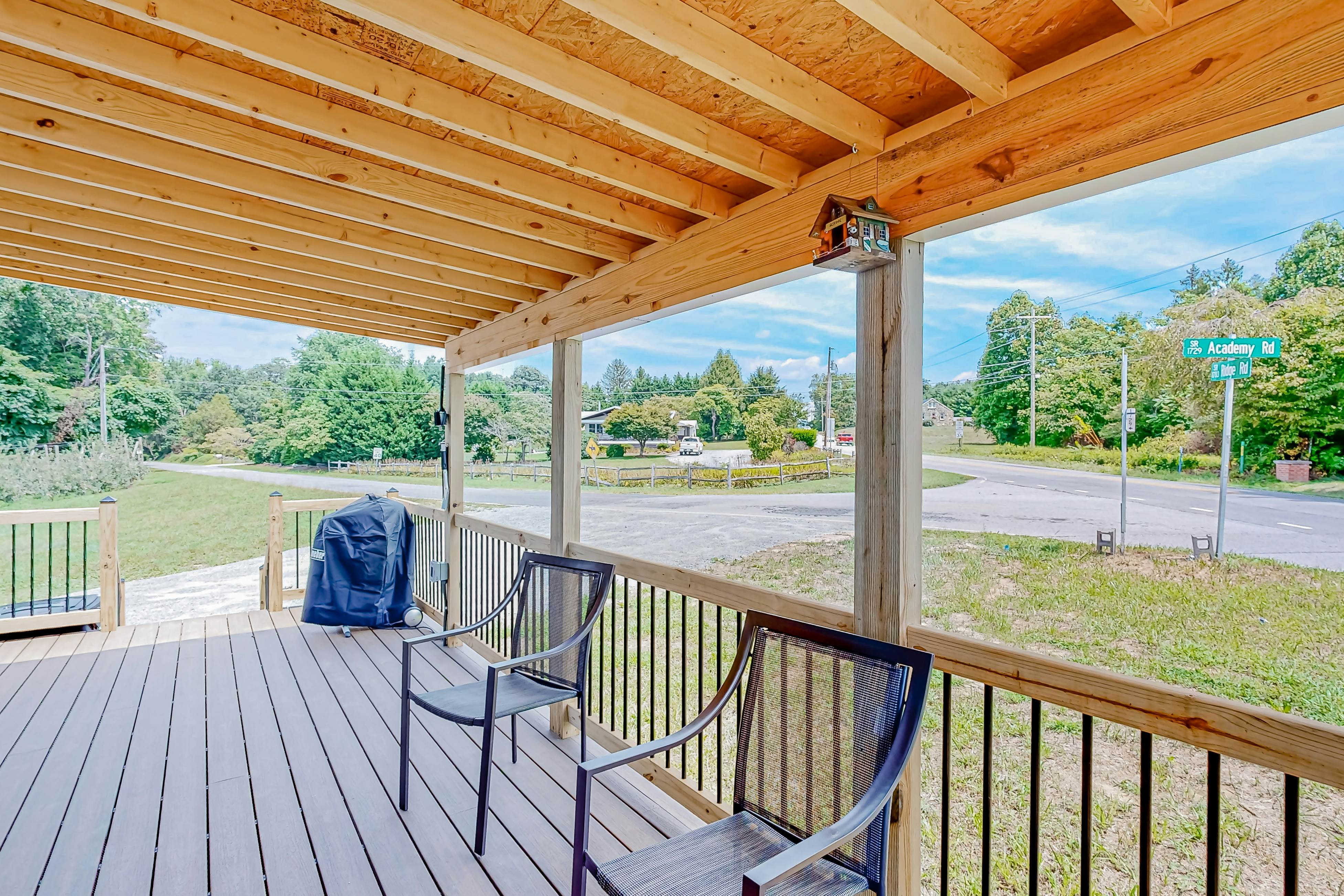 Honeycrisp Apple Cottage 