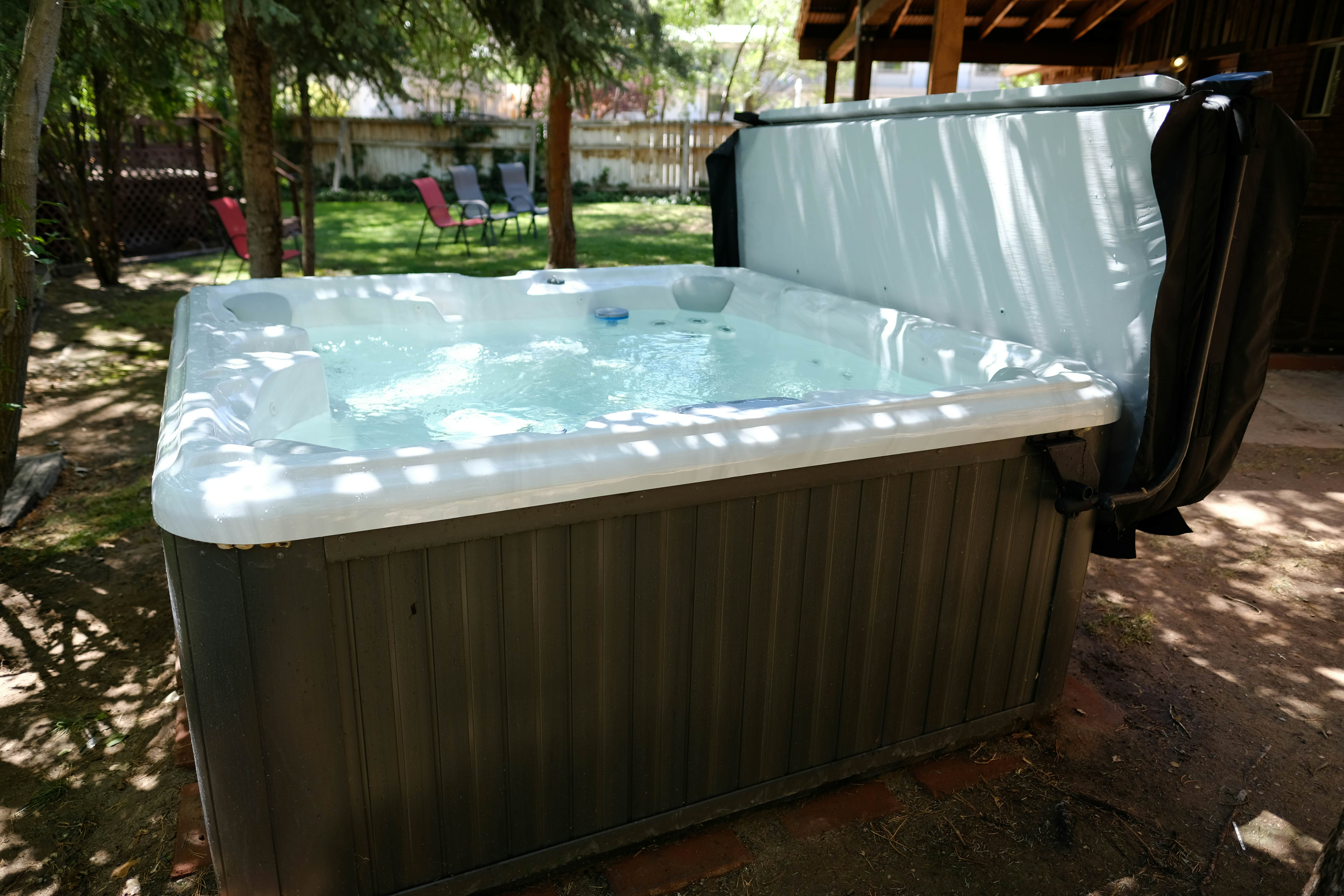 Creekside Cowa-Bungalow