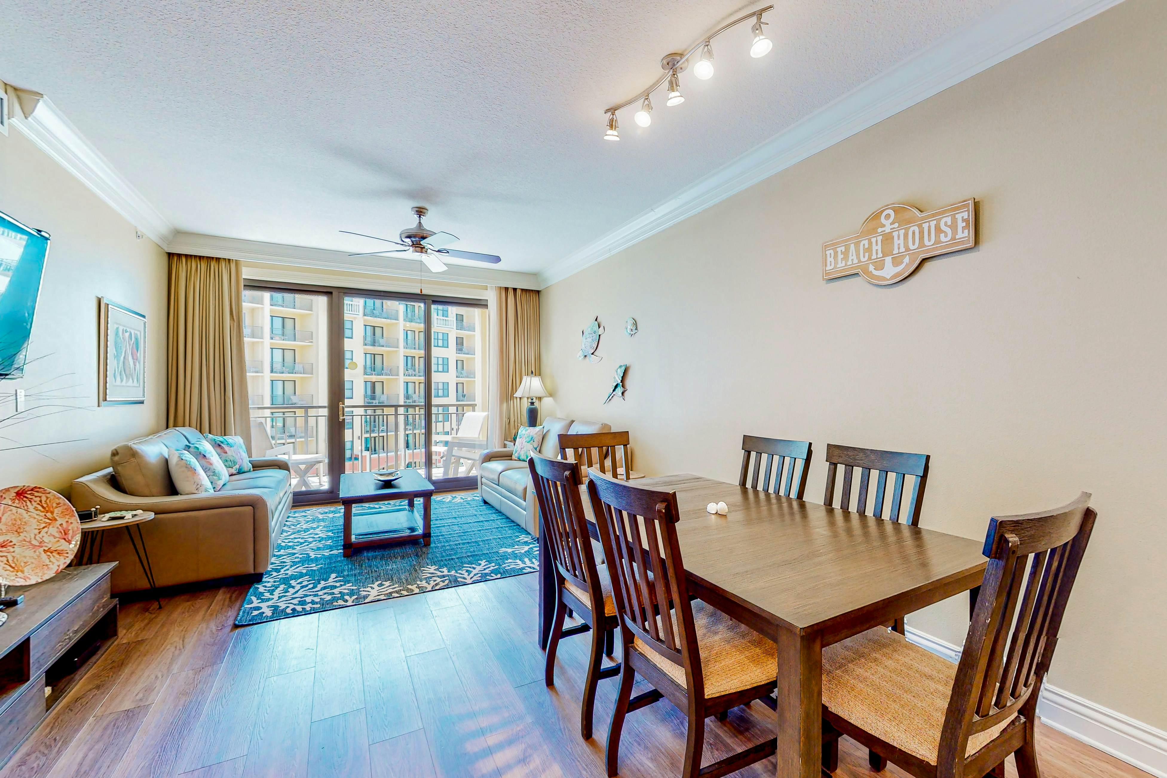 Emerald Grande W1021