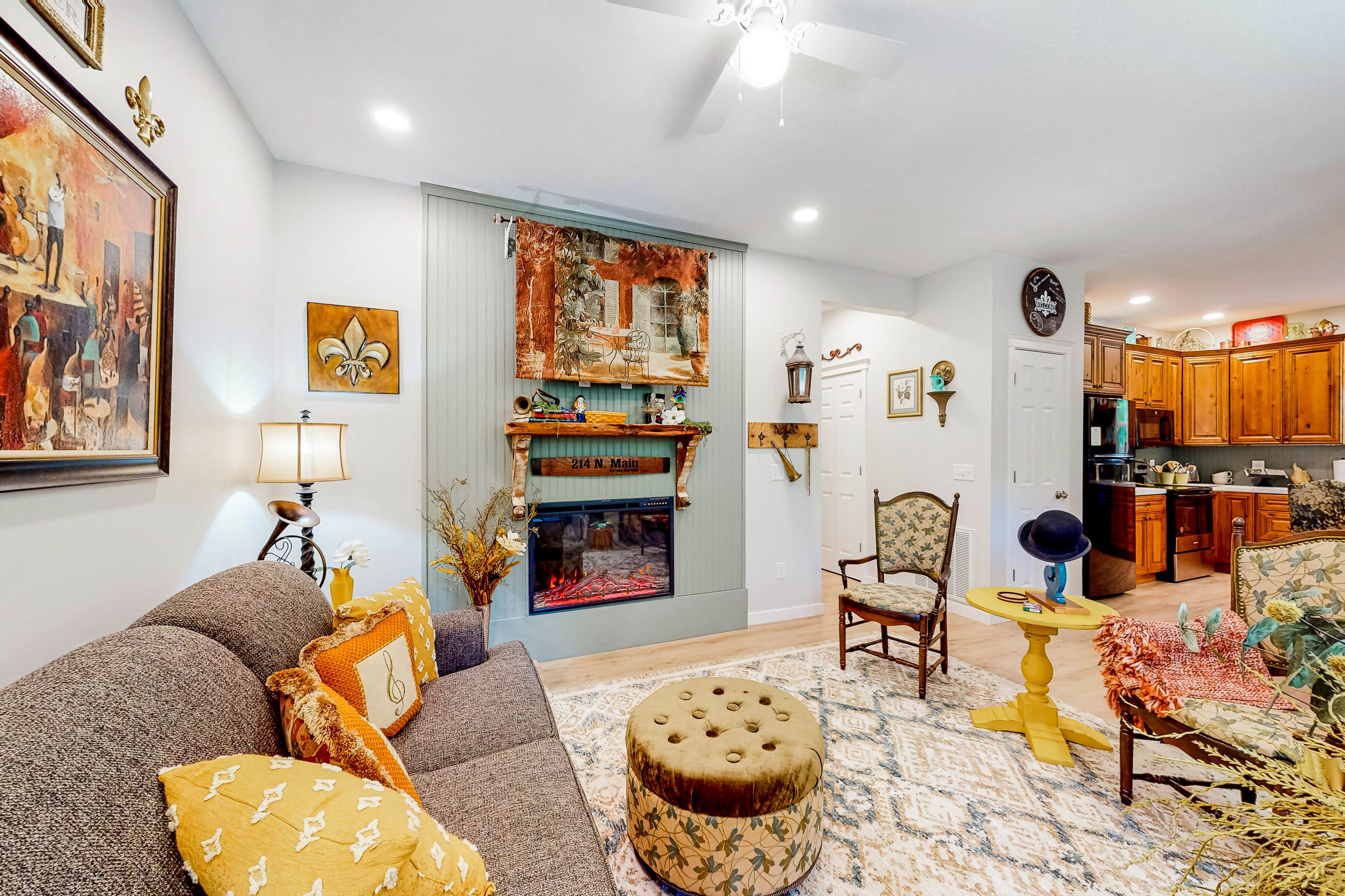 NOLA on Main 2 BD Eureka Springs, AR Vacation Rental Vacasa