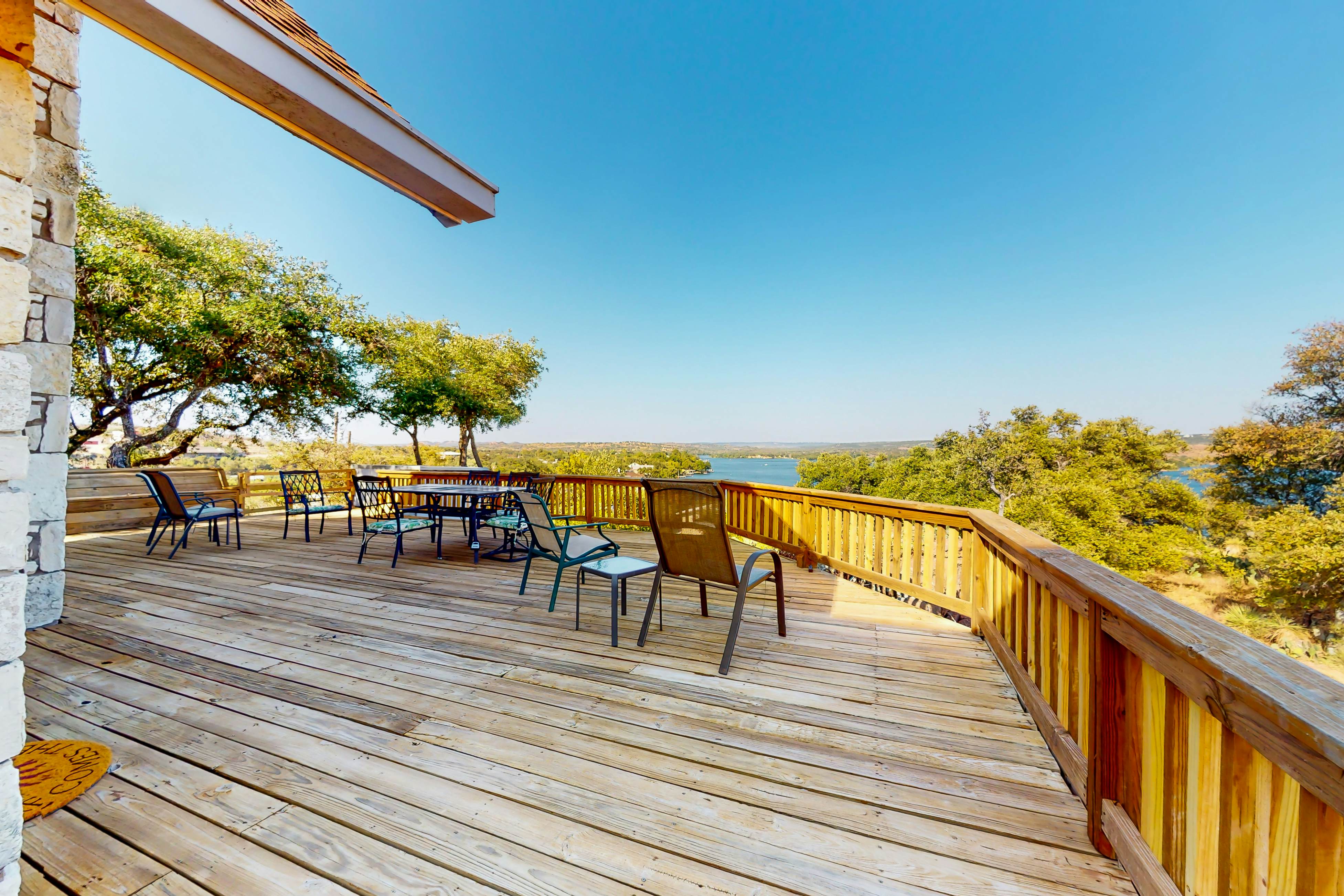 Granite Peak Vista - Inks Lake