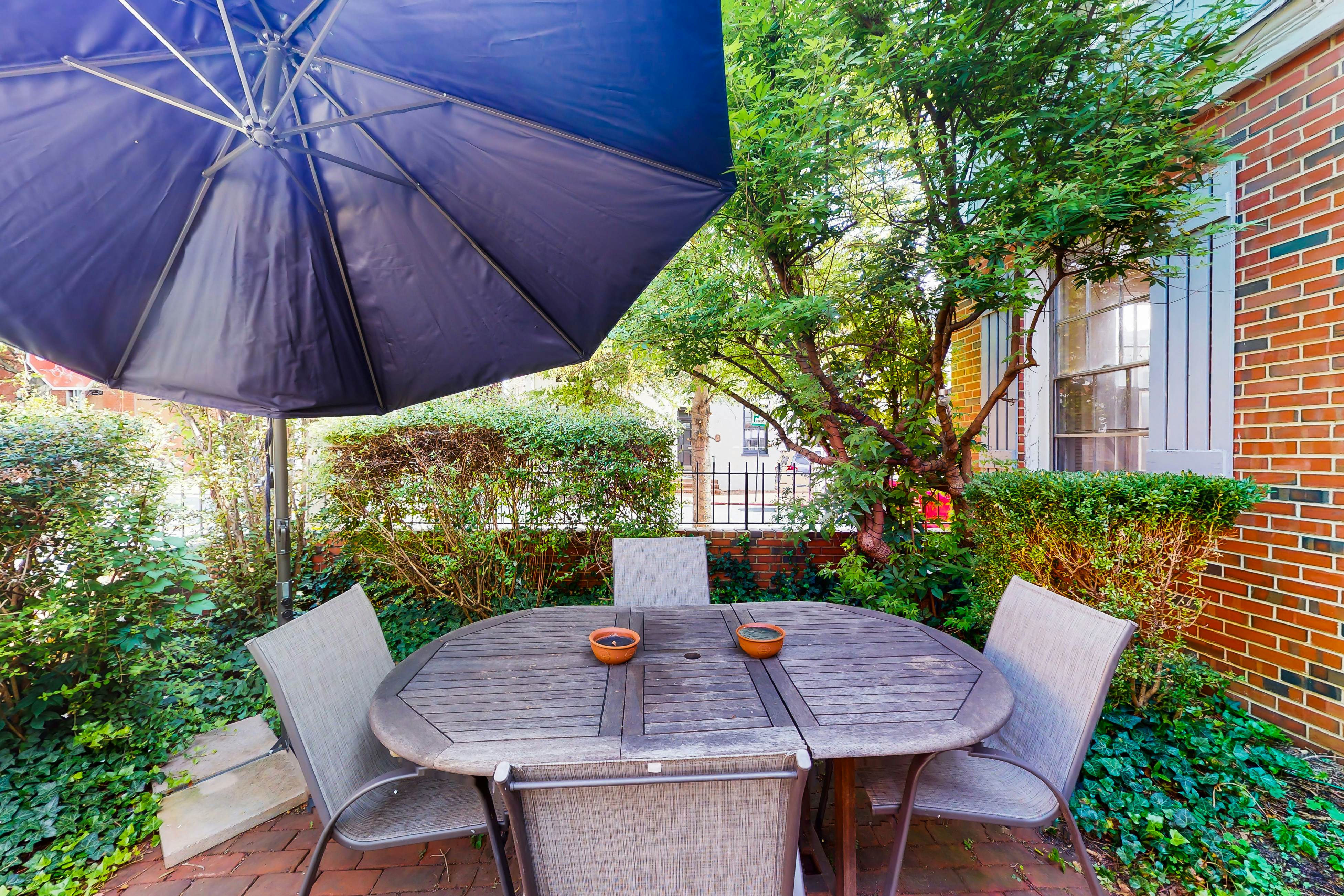 The Corner Courtyard