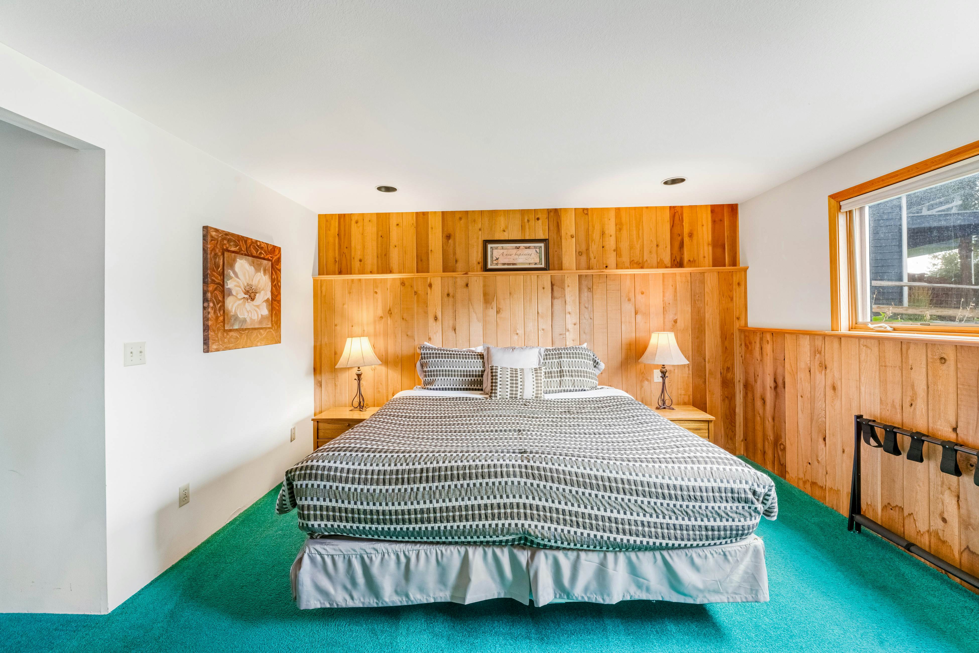 Lazy K on Peaceful Bay - Full Property