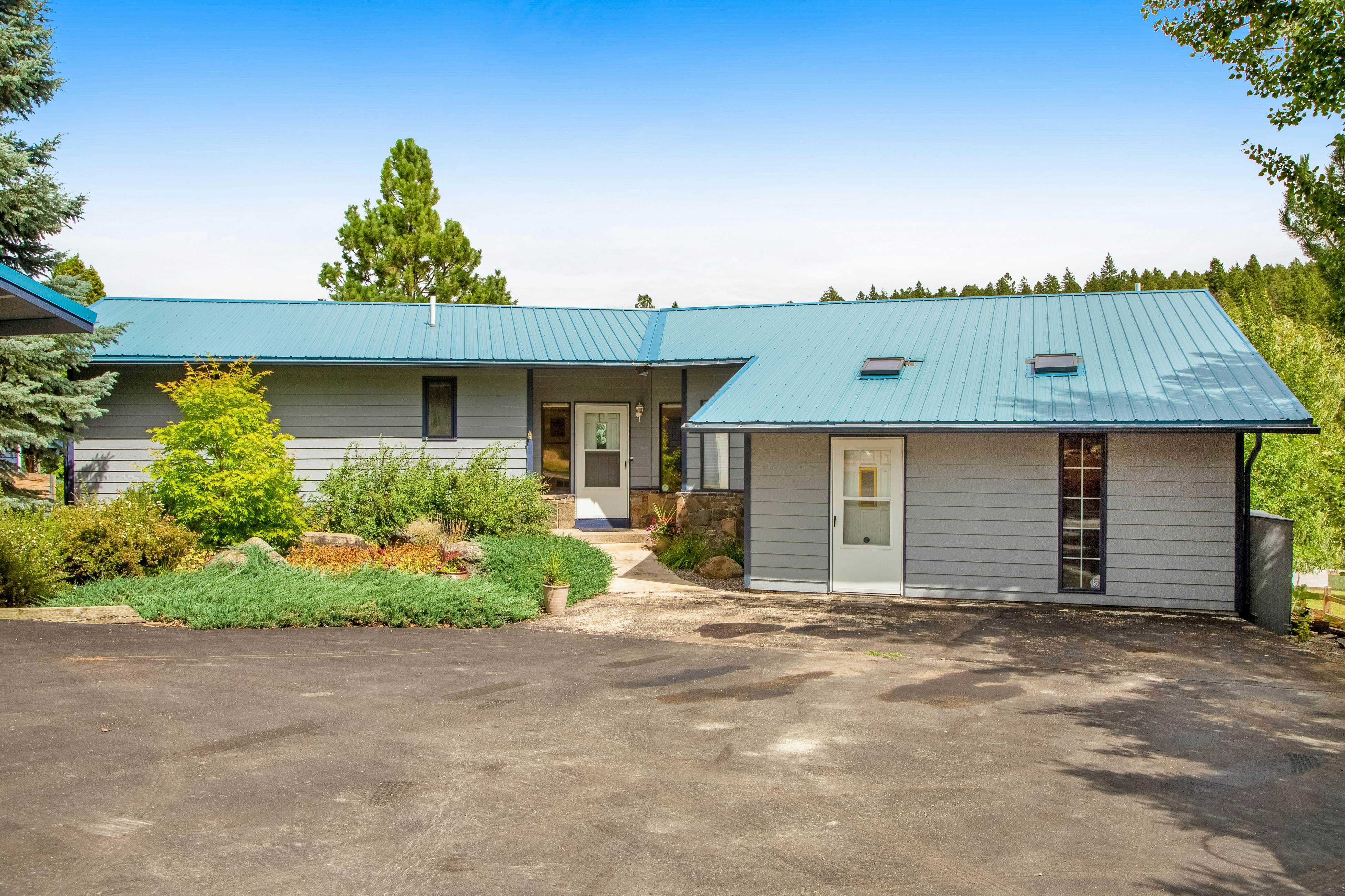 Lazy K on Peaceful Bay - Full Property