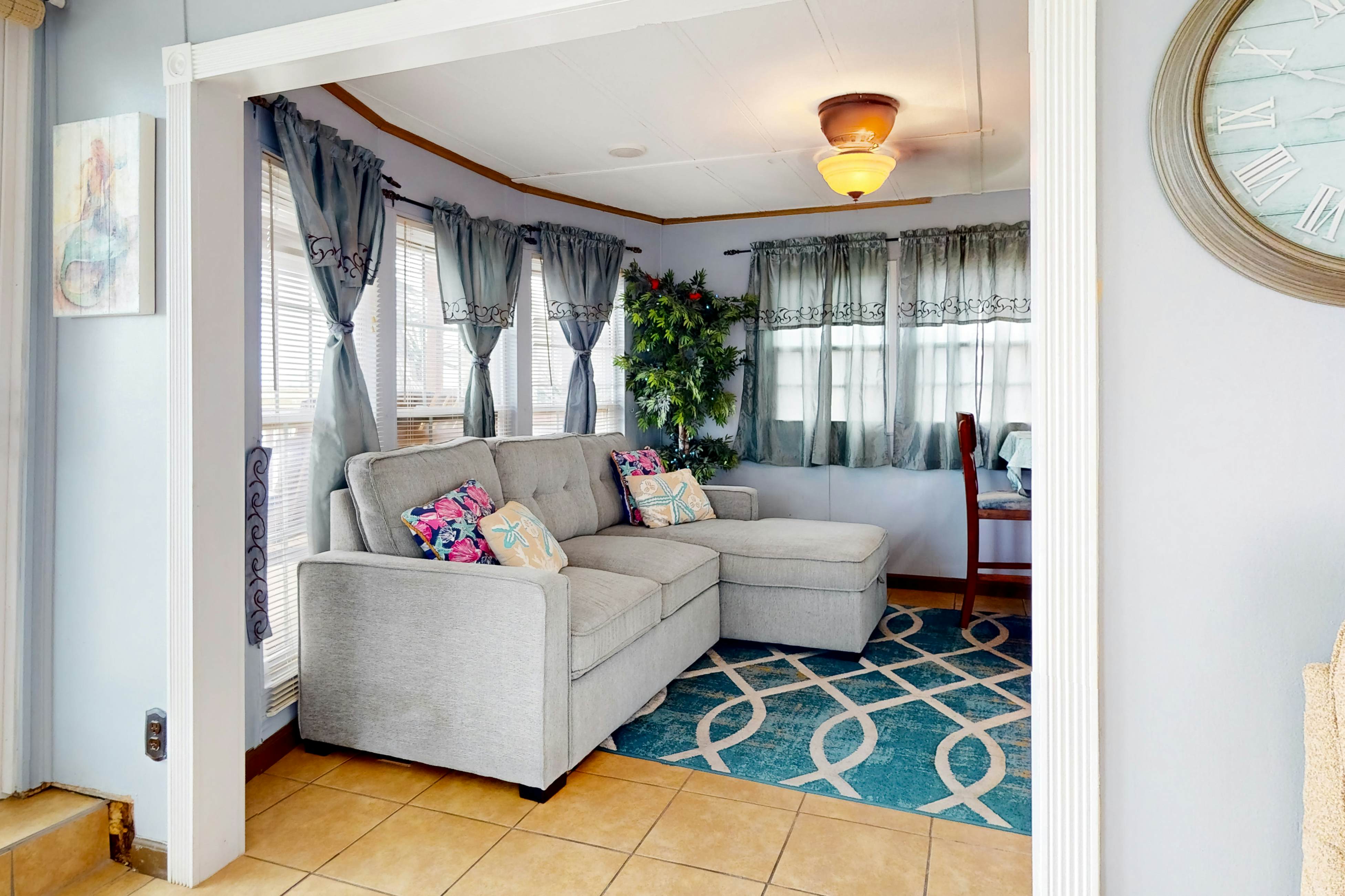 Long Island Village 790 W Oyster Drive Bungalow