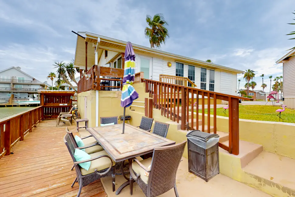 Long Island Village 790 W. Oyster Drive Bungalow 2 BD Port Isabel, TX