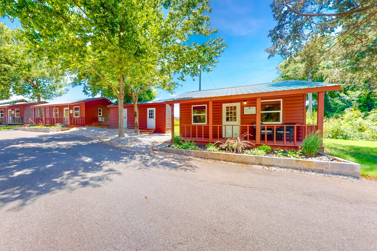 Cabin 3 & 4 Lay Z Lin Z Cabin 2 BD Bentonville, AR Vacation Rental Vacasa