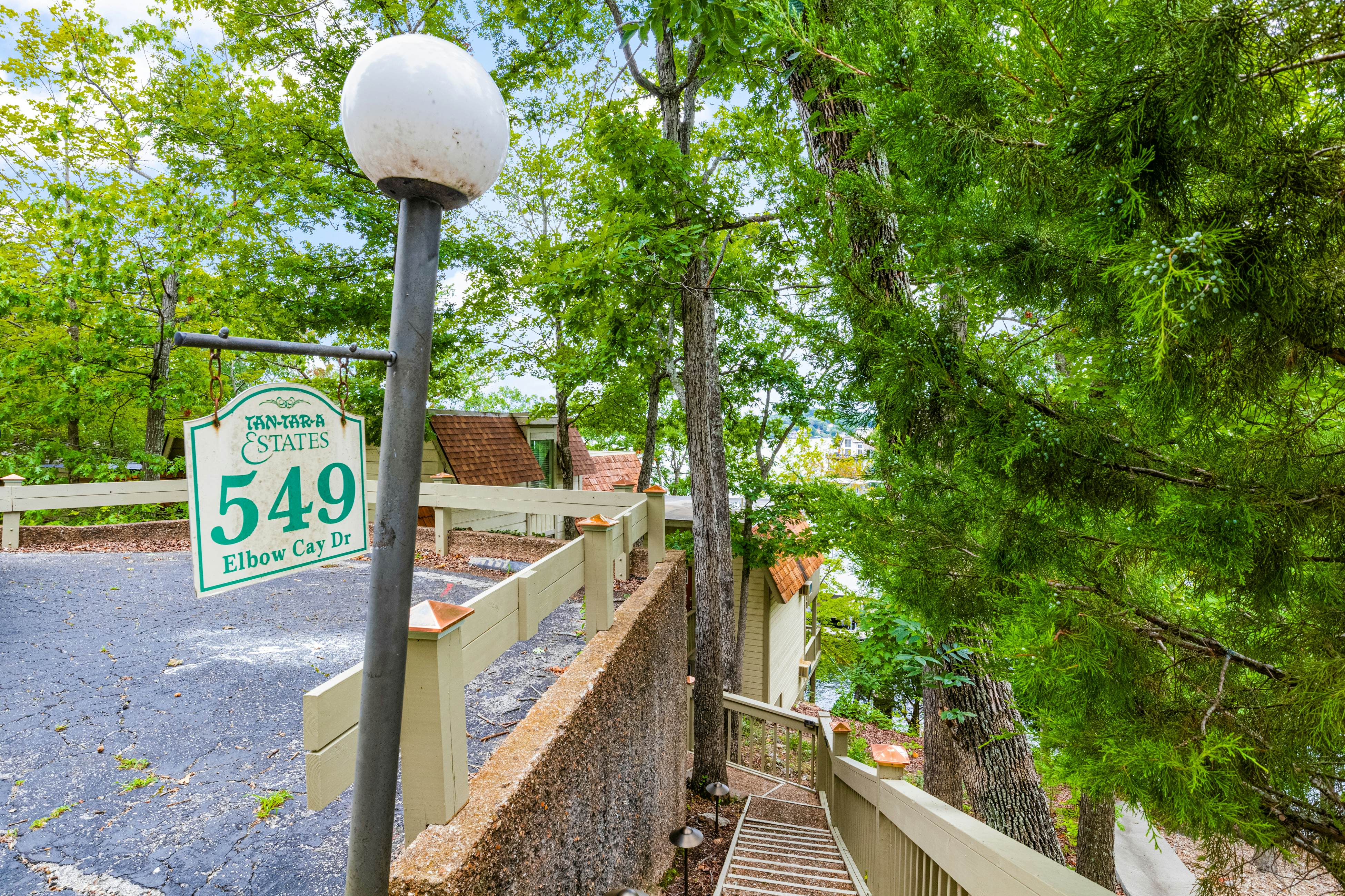 Grammy and Papas Lakeside Dugout