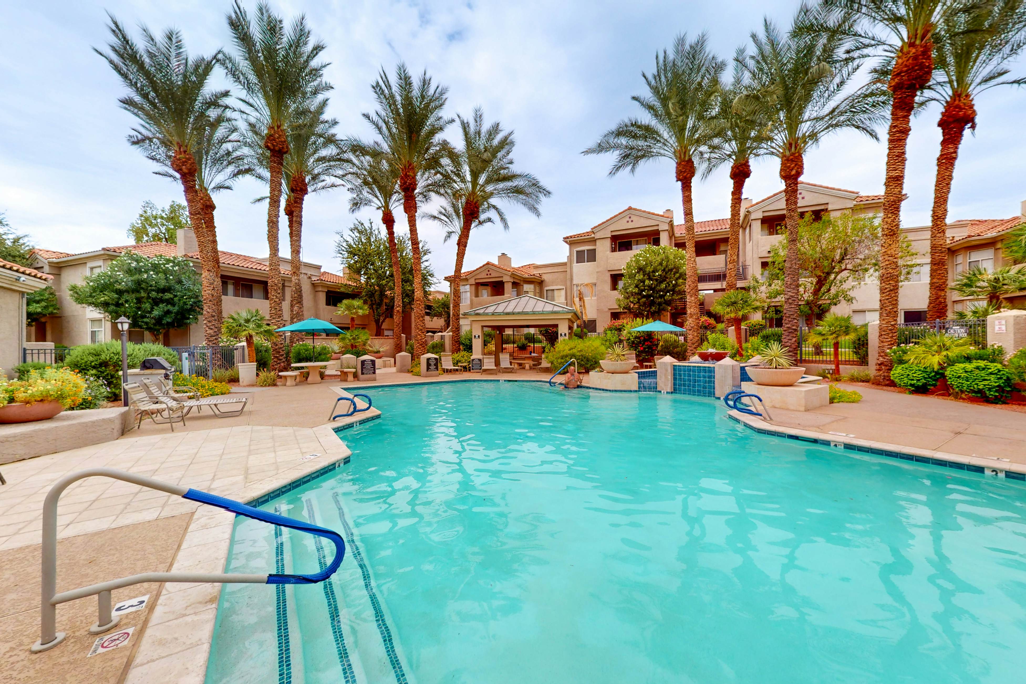 Live, Work, Play in Ahwatukee