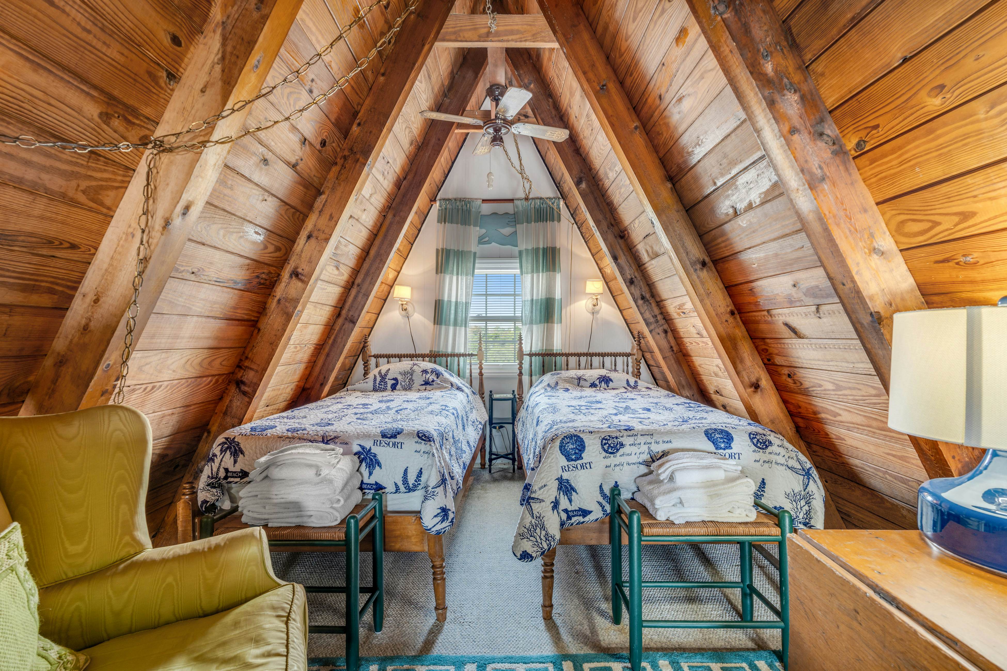 Anchor's Holding 2 BD Holden Beach, NC Vacation Rental Vacasa