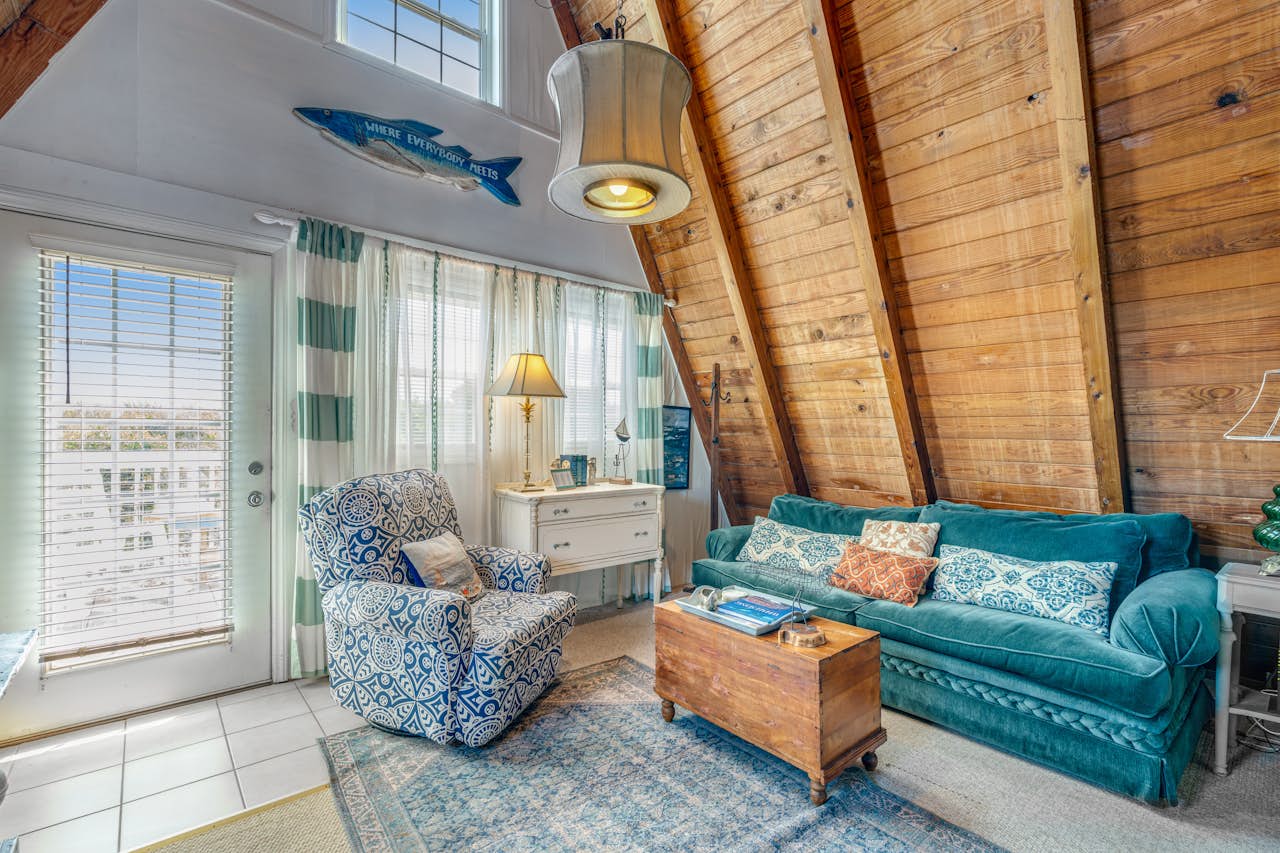 Anchor's Holding 2 BD Holden Beach, NC Vacation Rental Vacasa