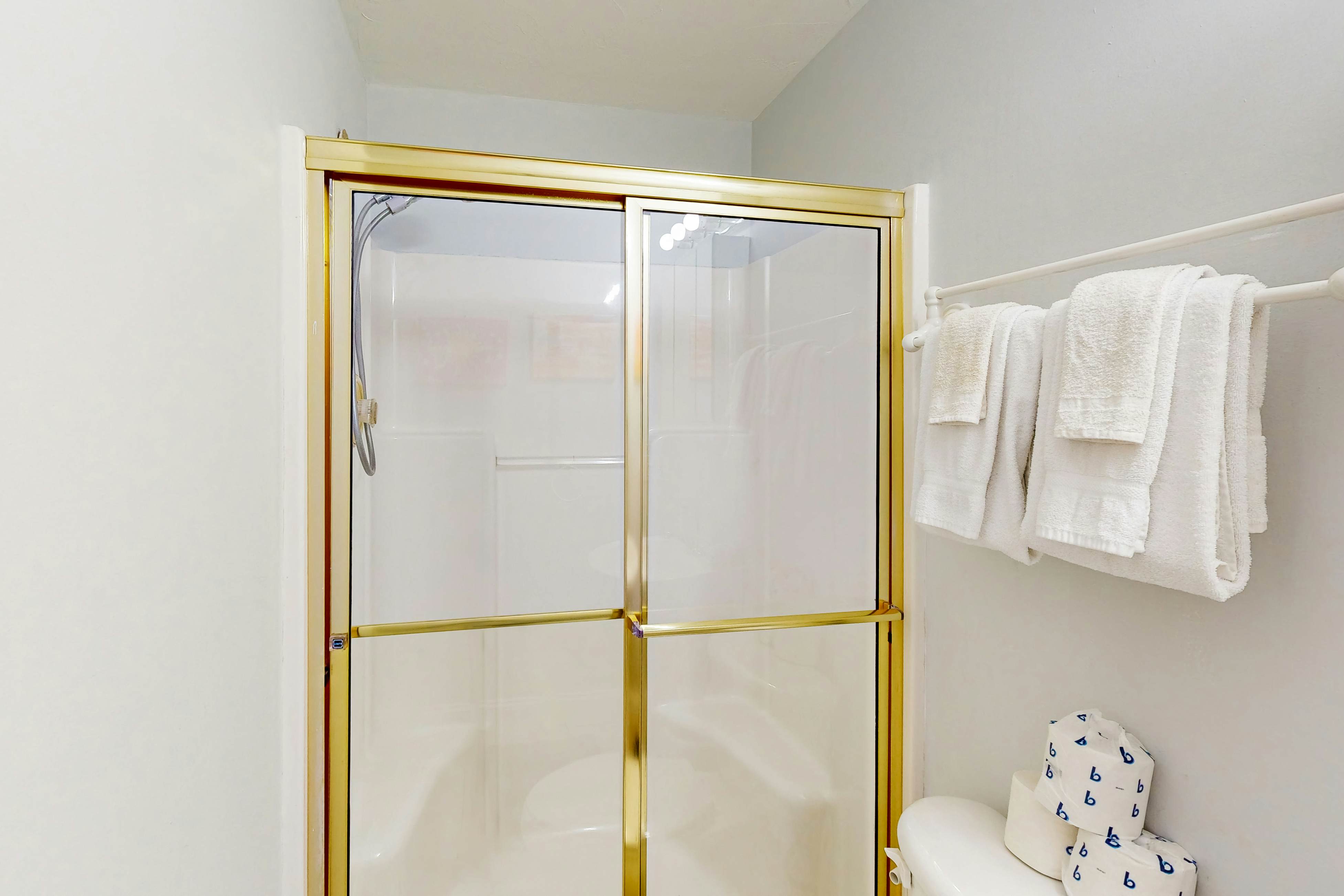 Fisherman's Canal Getaway