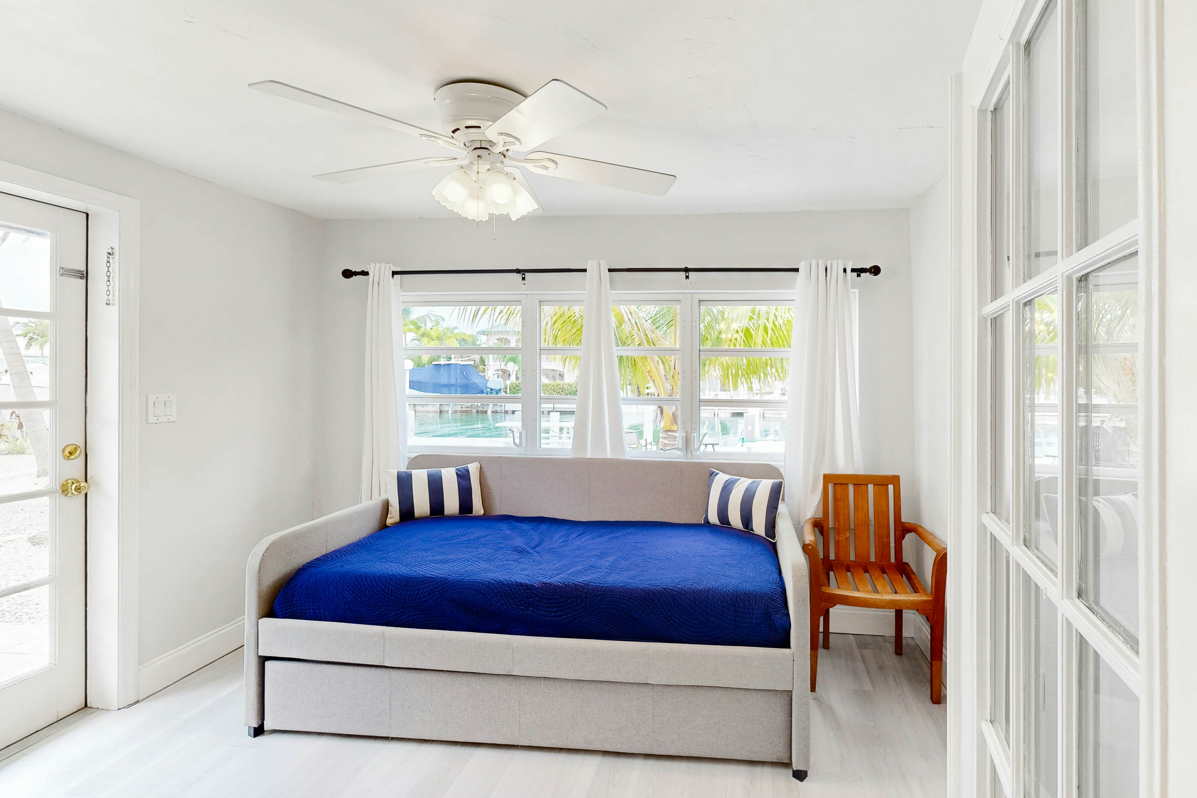 Fisherman's Canal Getaway