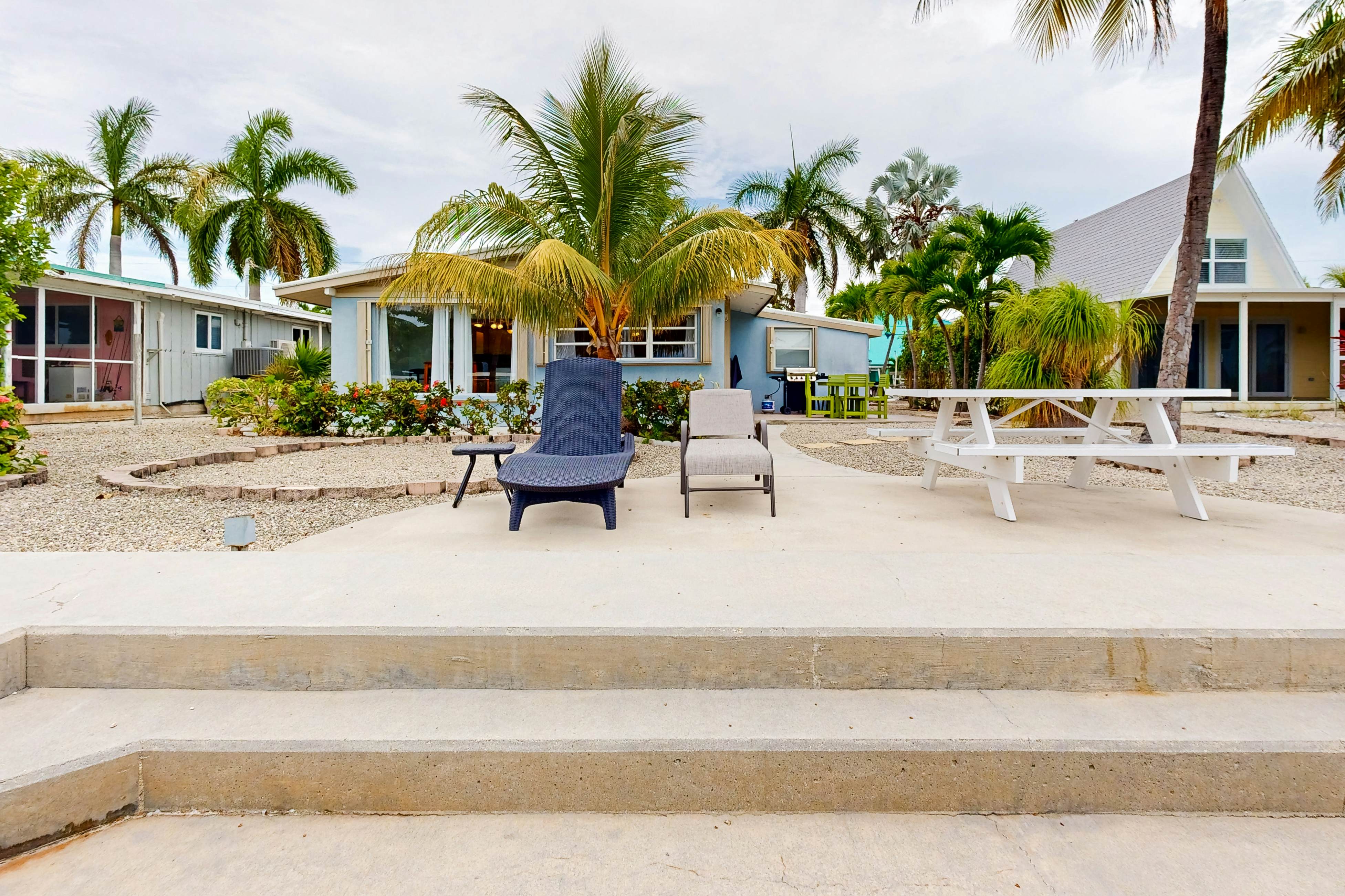 Fisherman's Canal Getaway