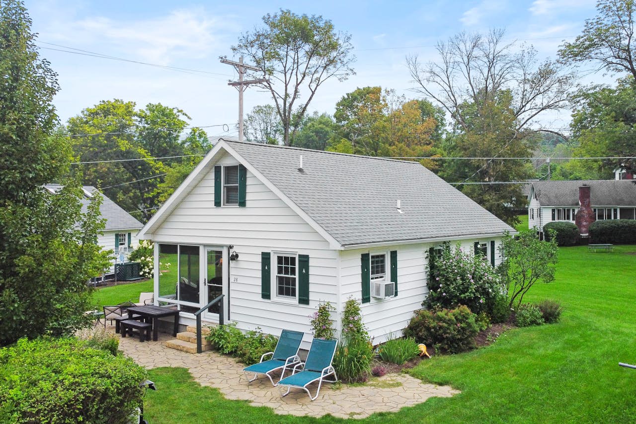 Takundewide Retreat 2 BD Queensbury, NY Vacation Rental Vacasa