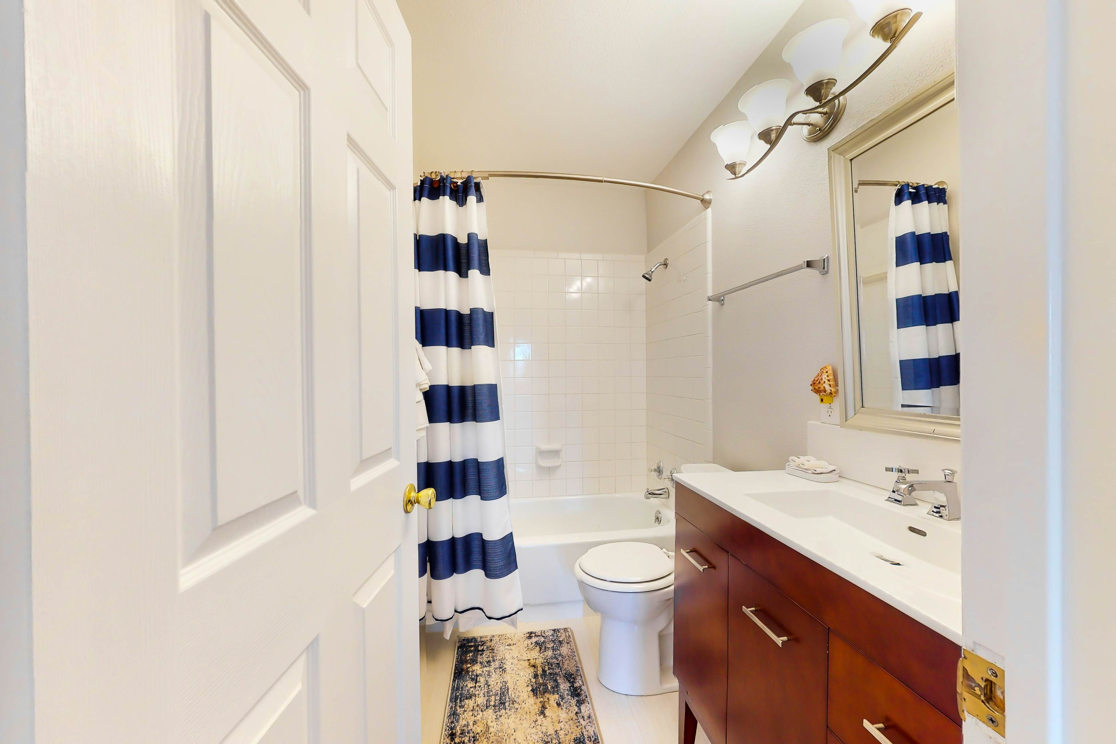 Granite Peak Vista - Inks Lake