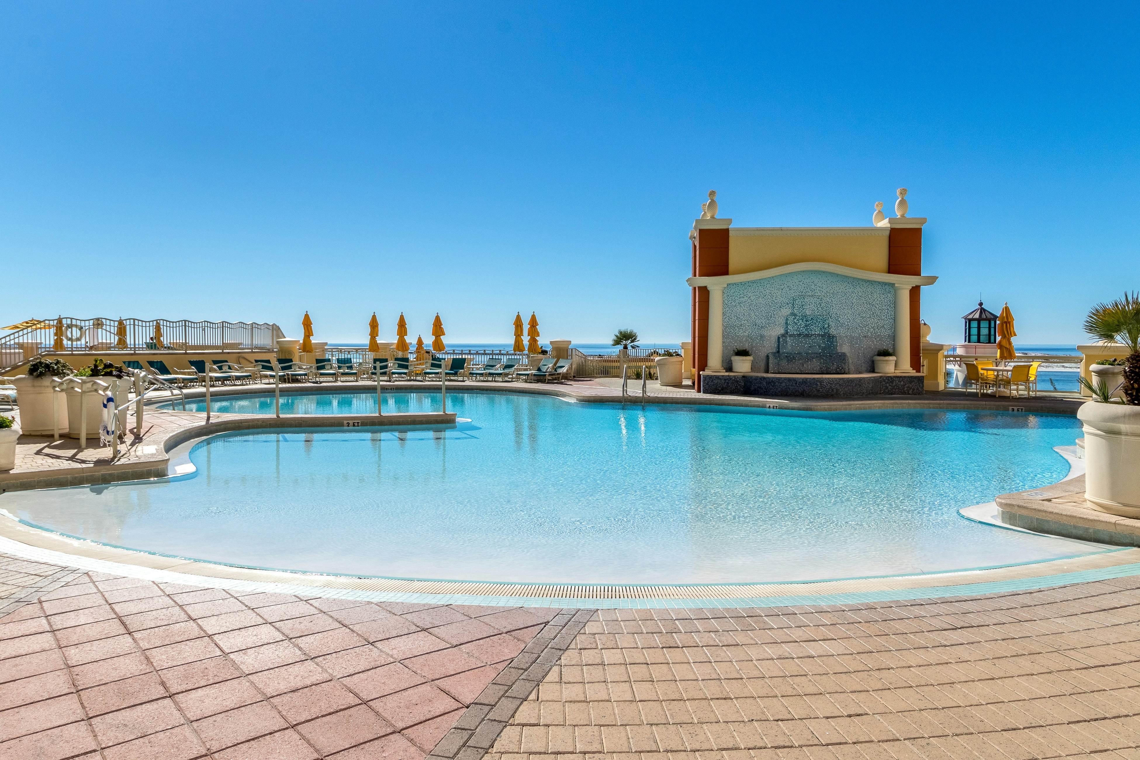 Emerald Grande W1021