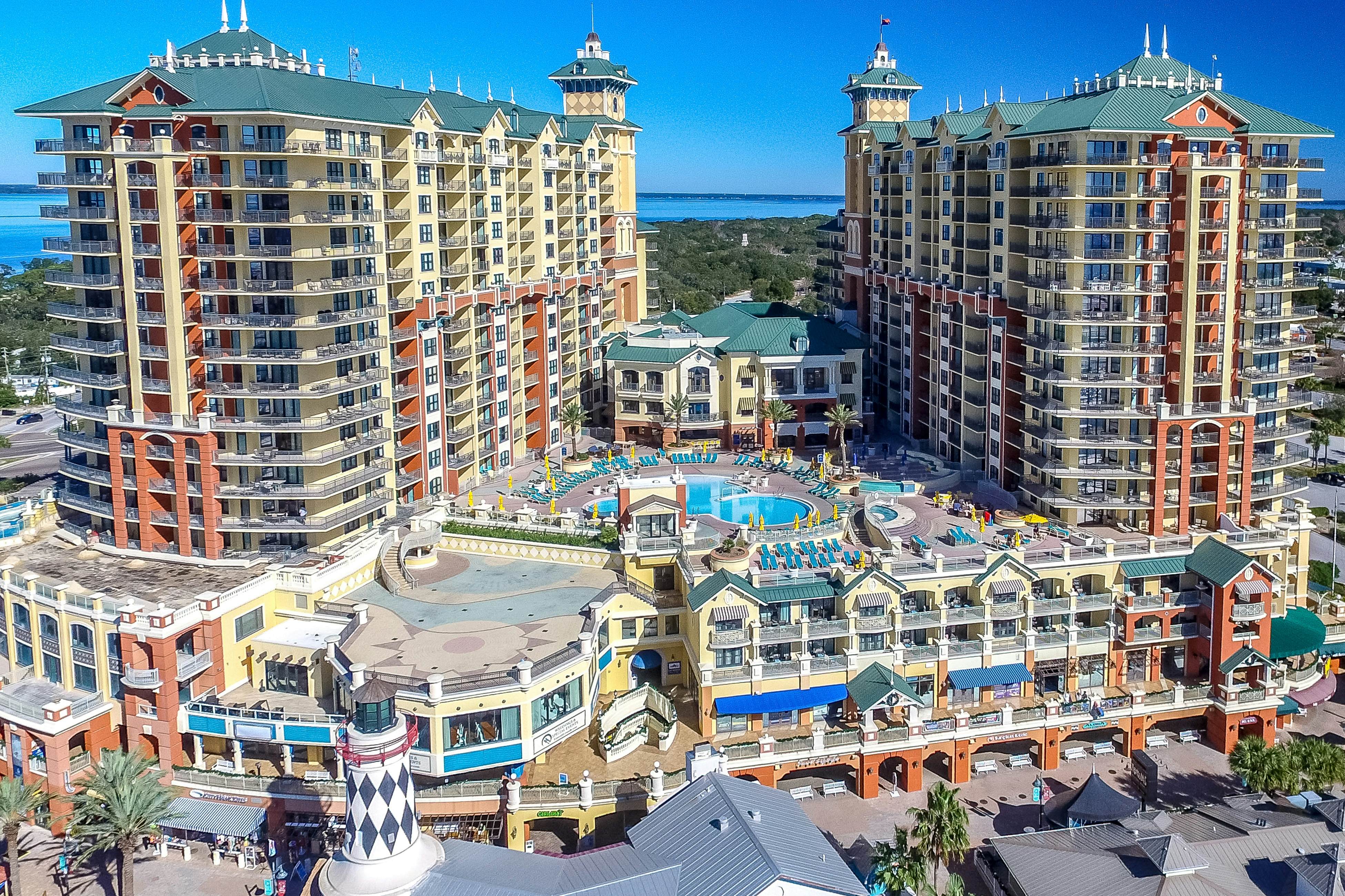 Emerald Grande W1021