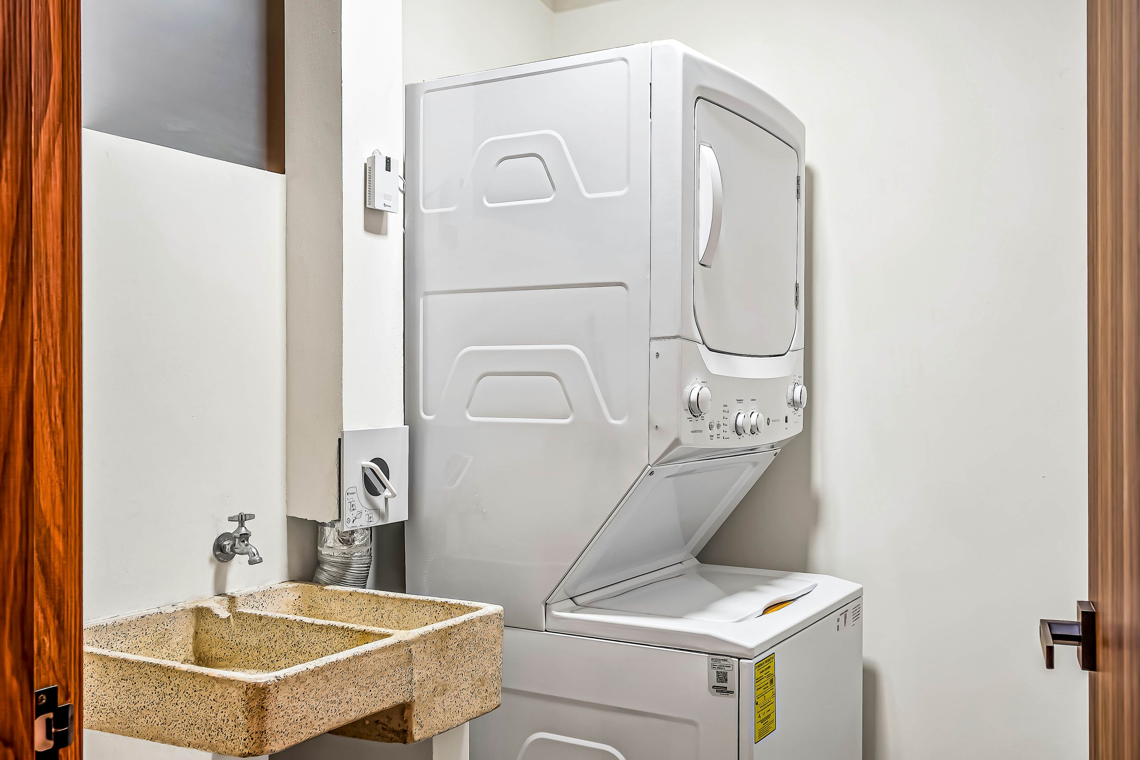 D'Toscana Residencial # 305