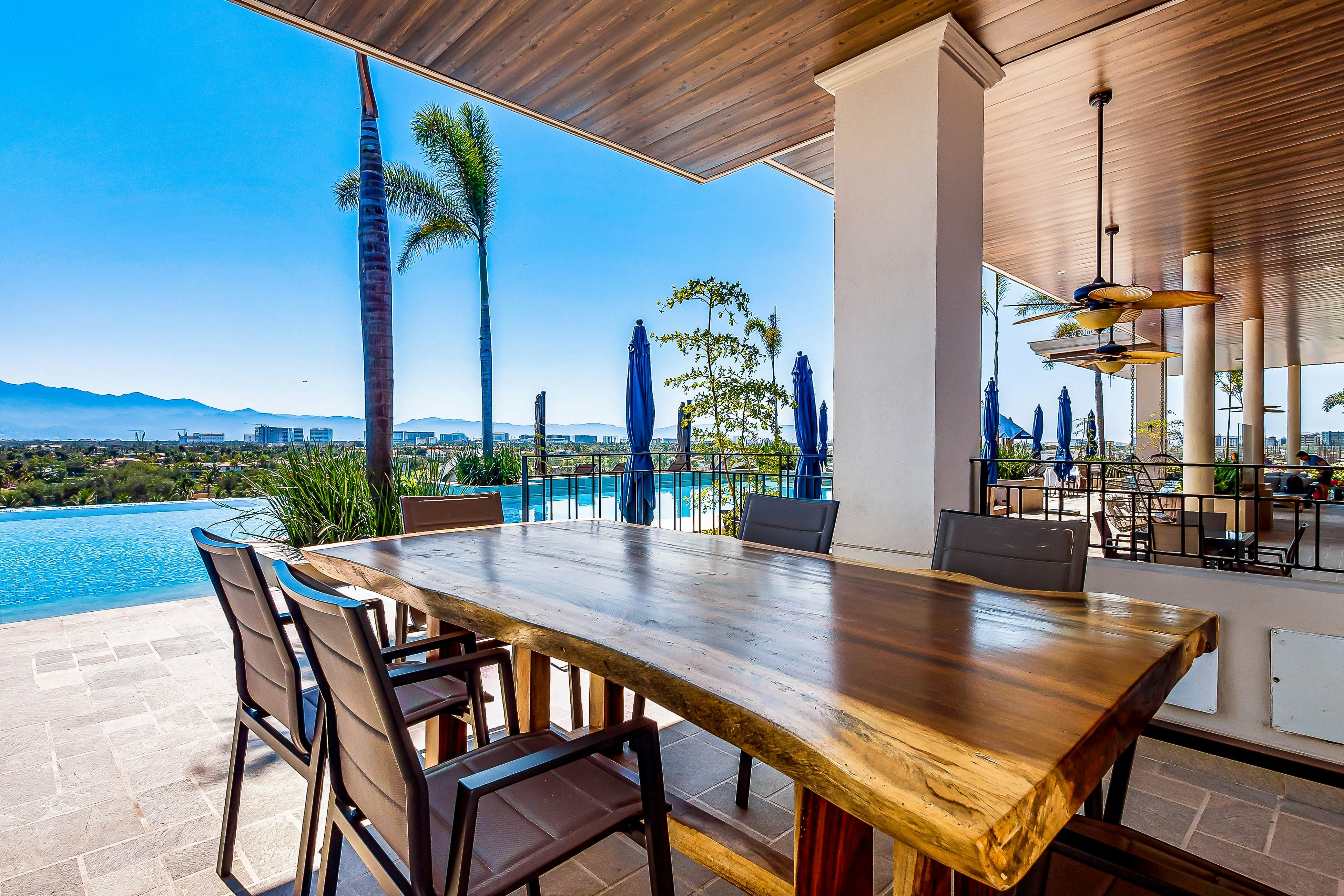 D'Toscana Residencial # 305