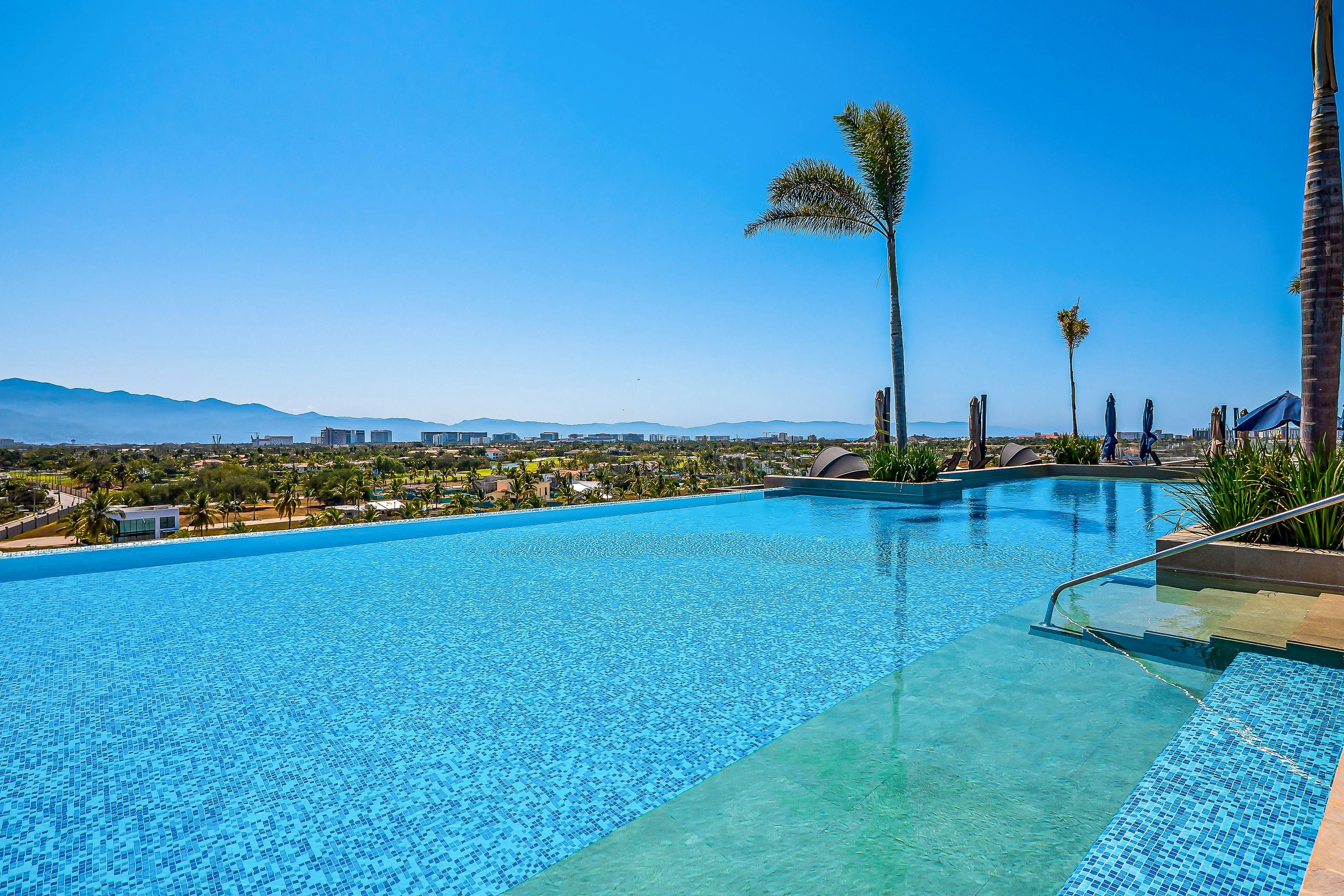 D'Toscana Residencial # 305